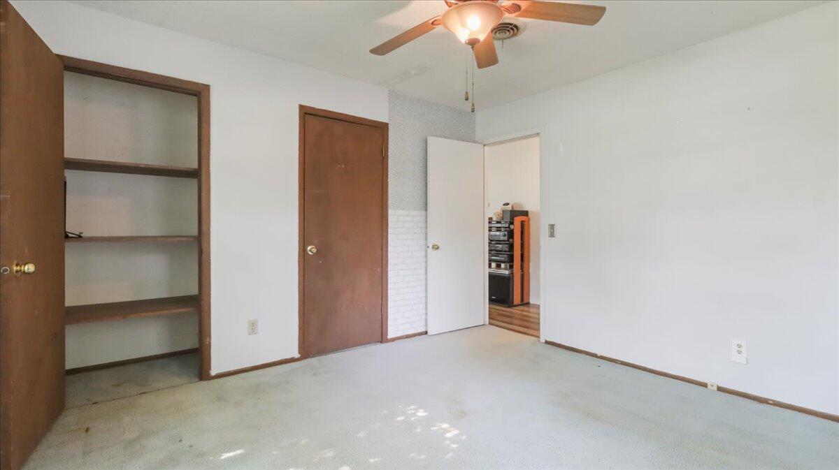 1933 Lynn Drive Property Photo 16