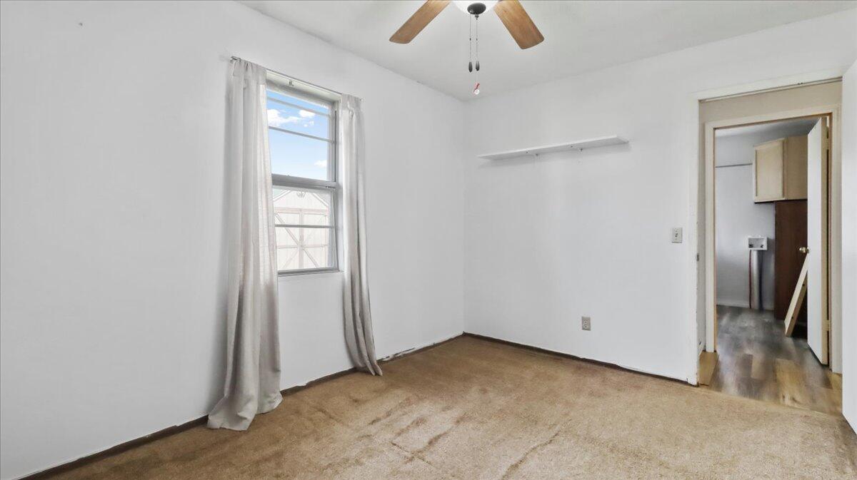 1933 Lynn Drive Property Photo 21