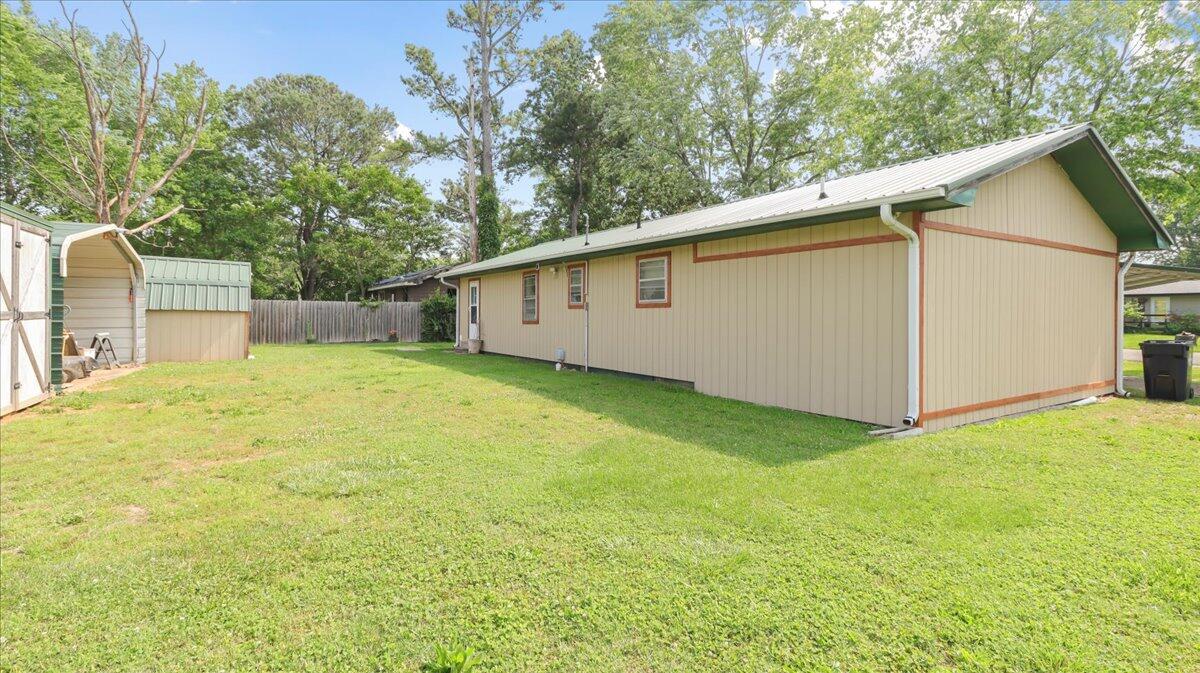 1933 Lynn Drive Property Photo 28