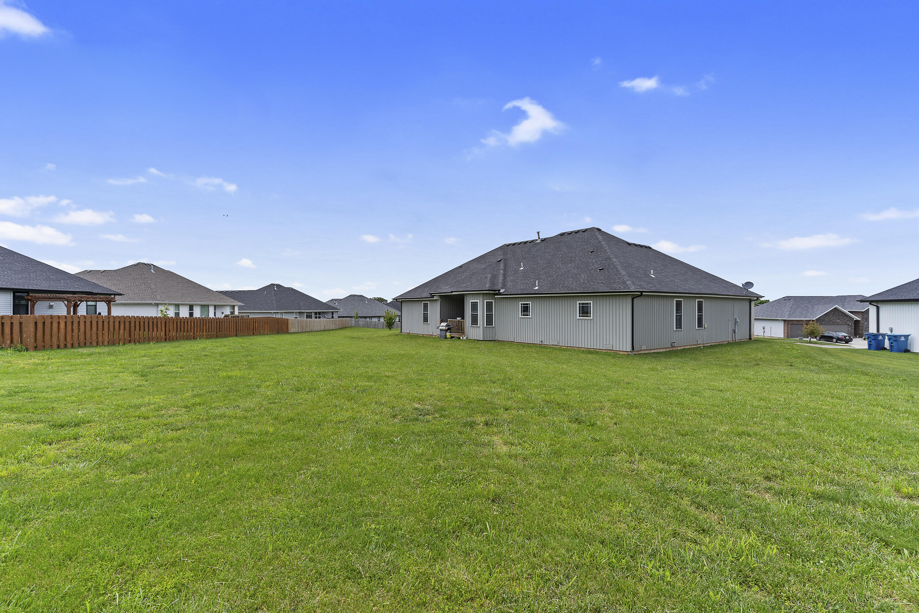 1360 North Rainbow Court Property Photo 7