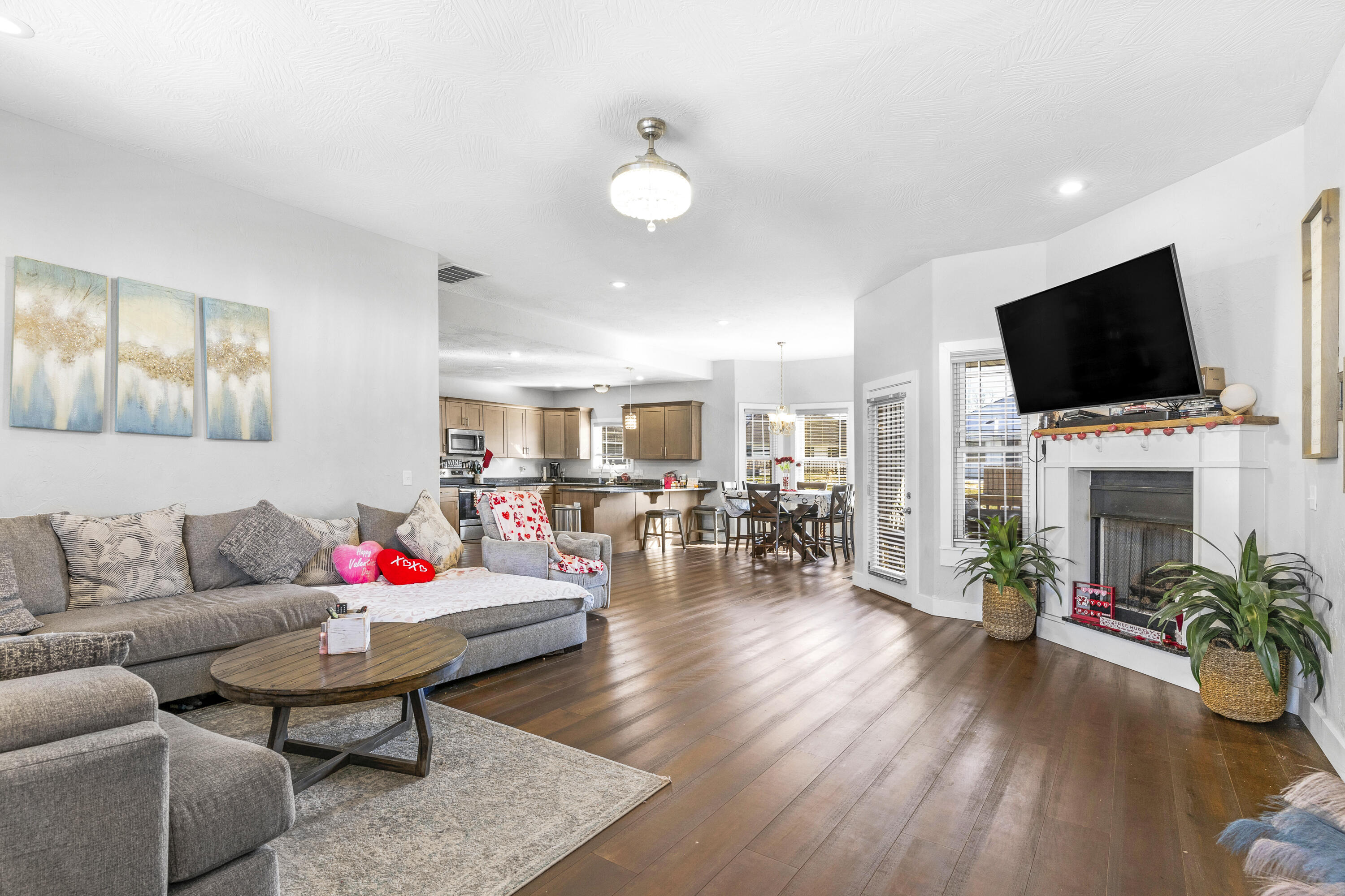 1360 North Rainbow Court Property Photo 11
