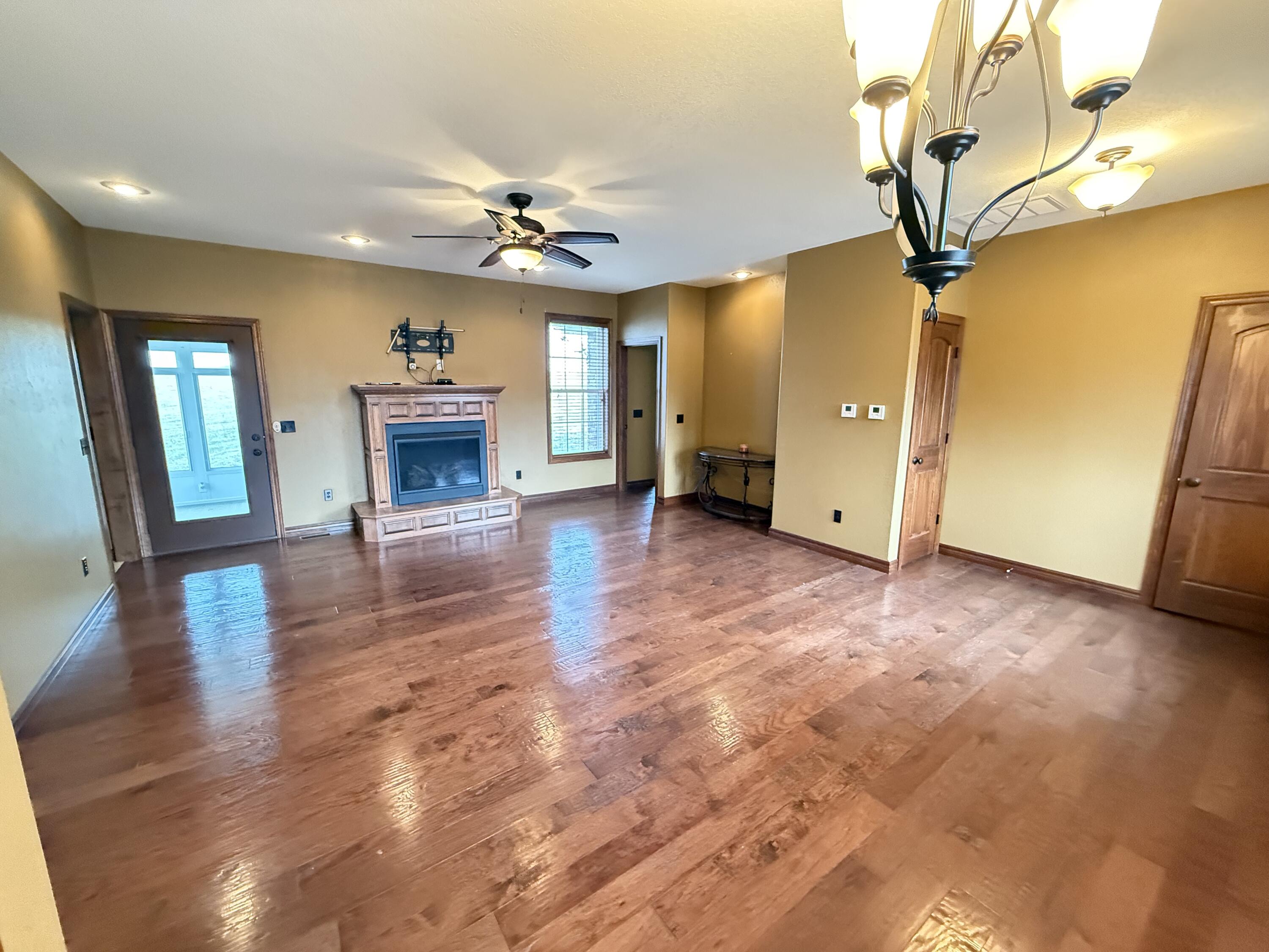 18252 Lawrence 2187 Property Photo 9