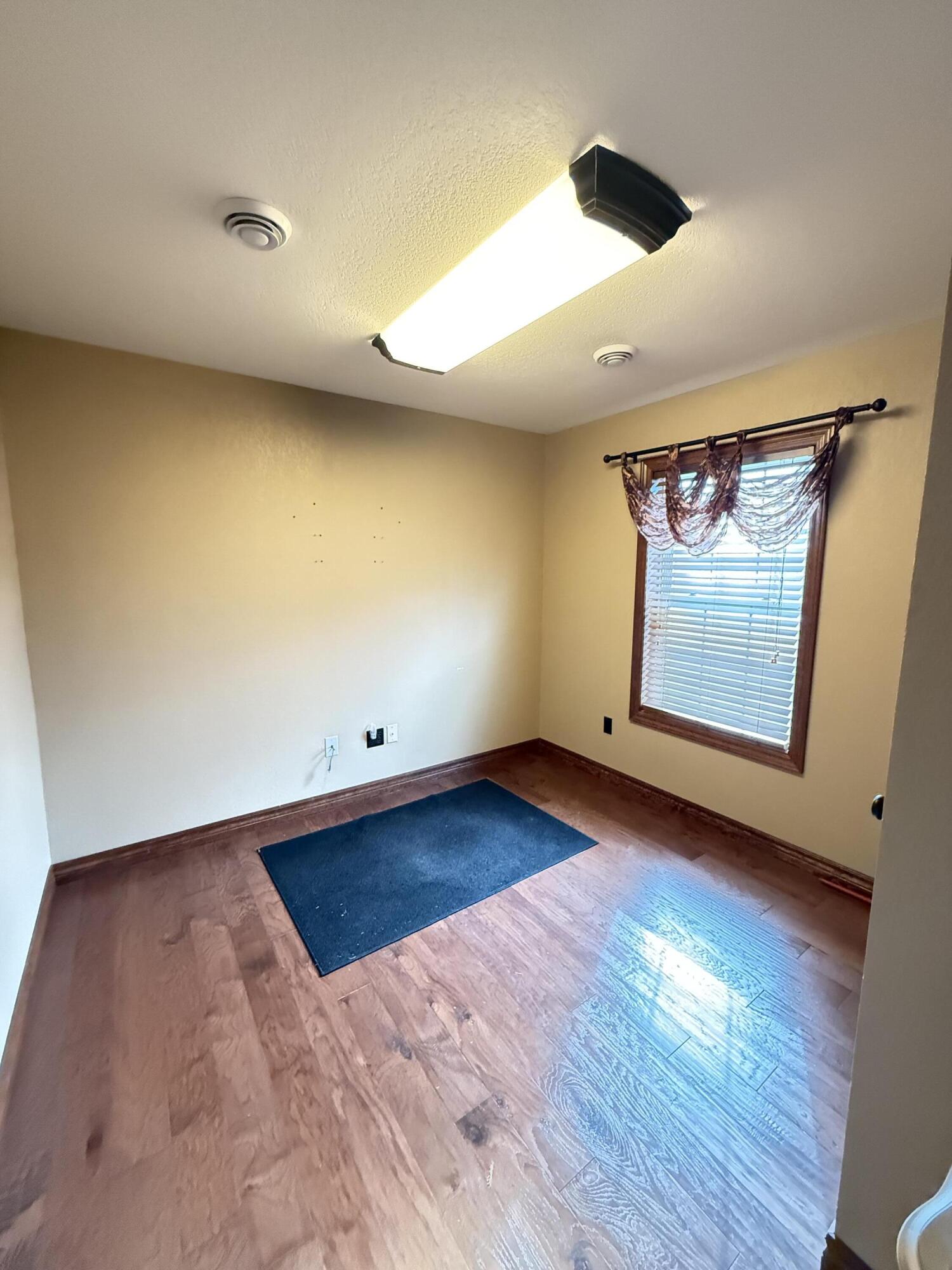 18252 Lawrence 2187 Property Photo 17