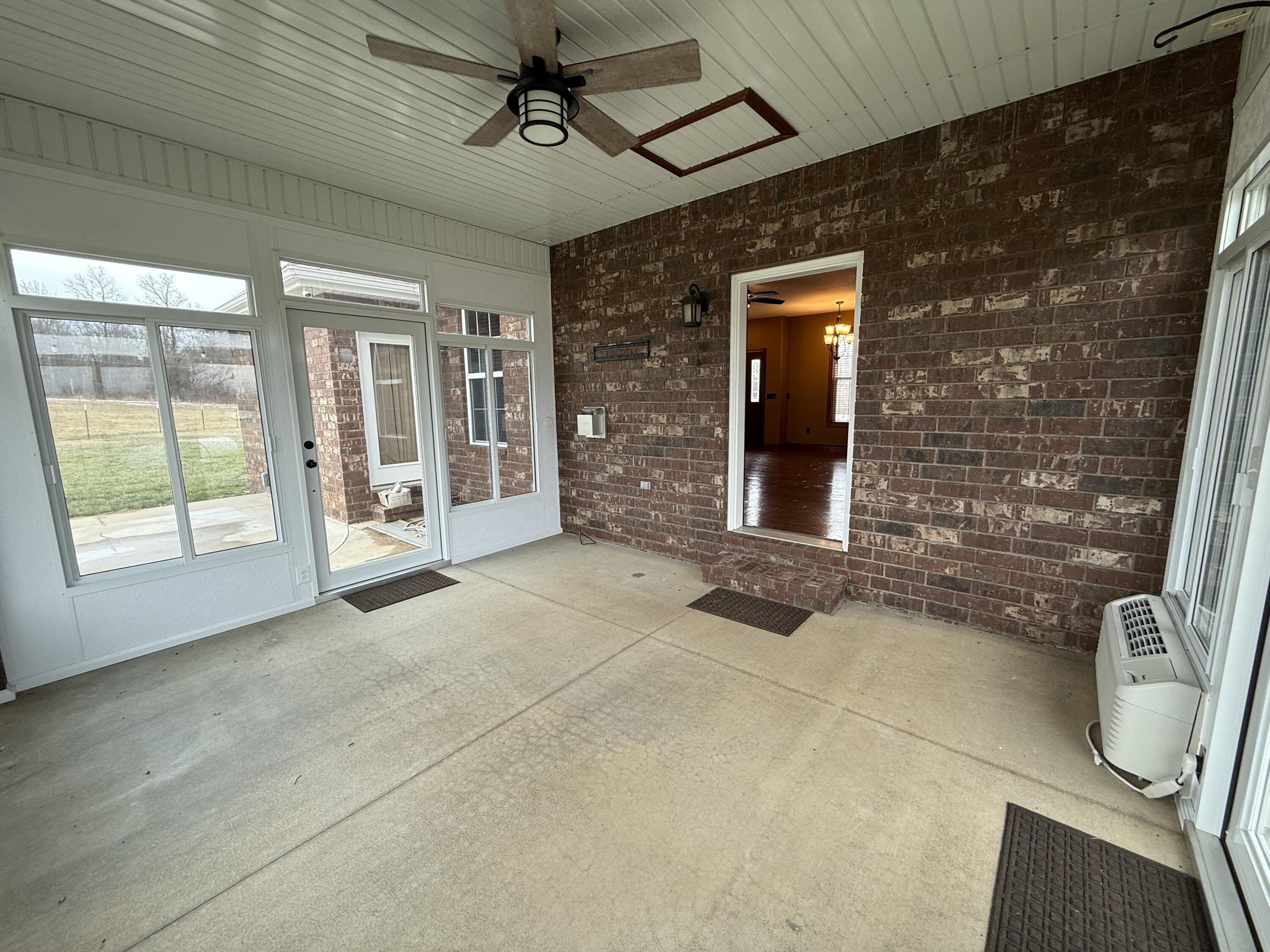 18252 Lawrence 2187 Property Photo 24