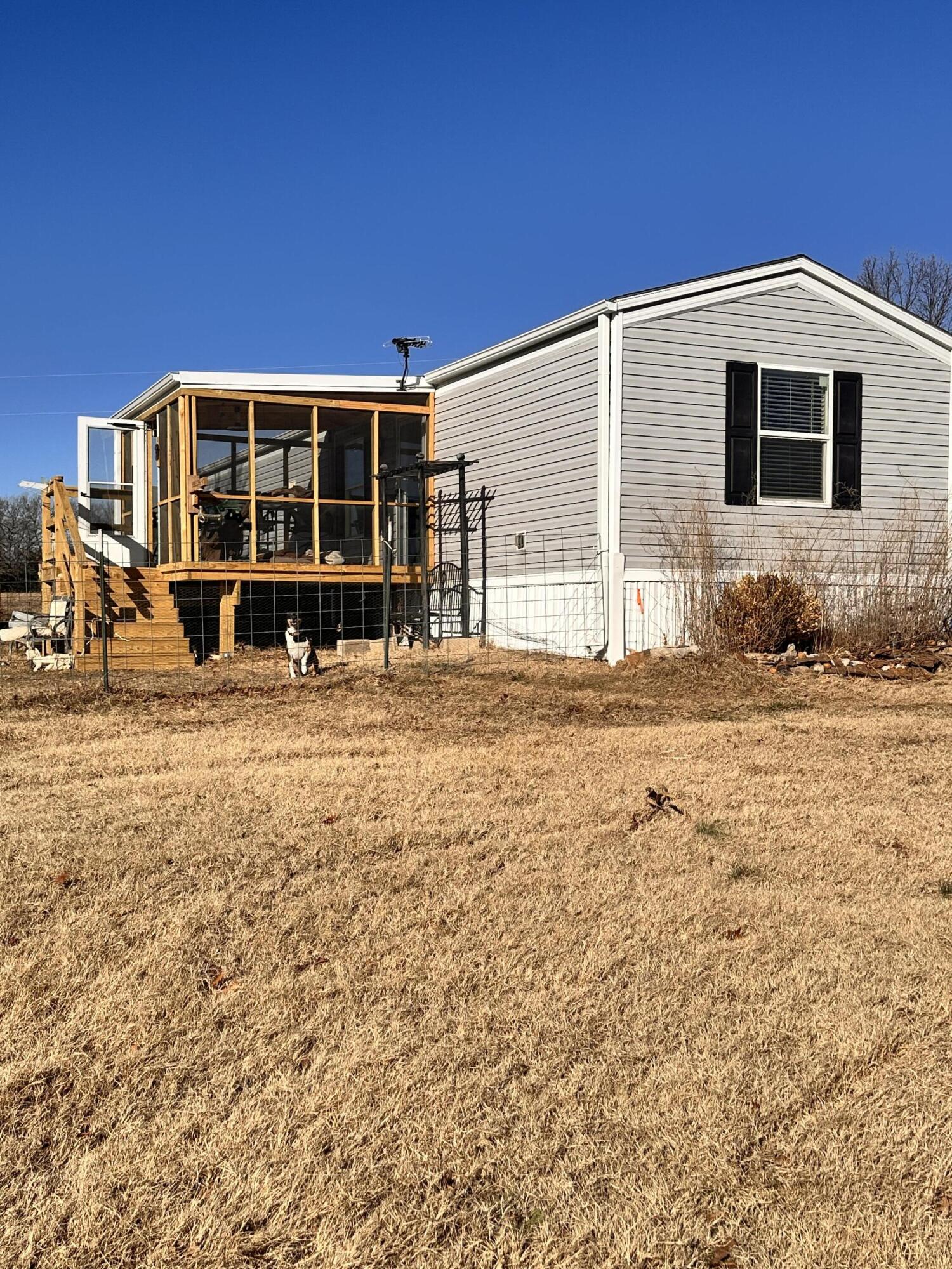 4220 Southeast 700 Road Property Photo 3