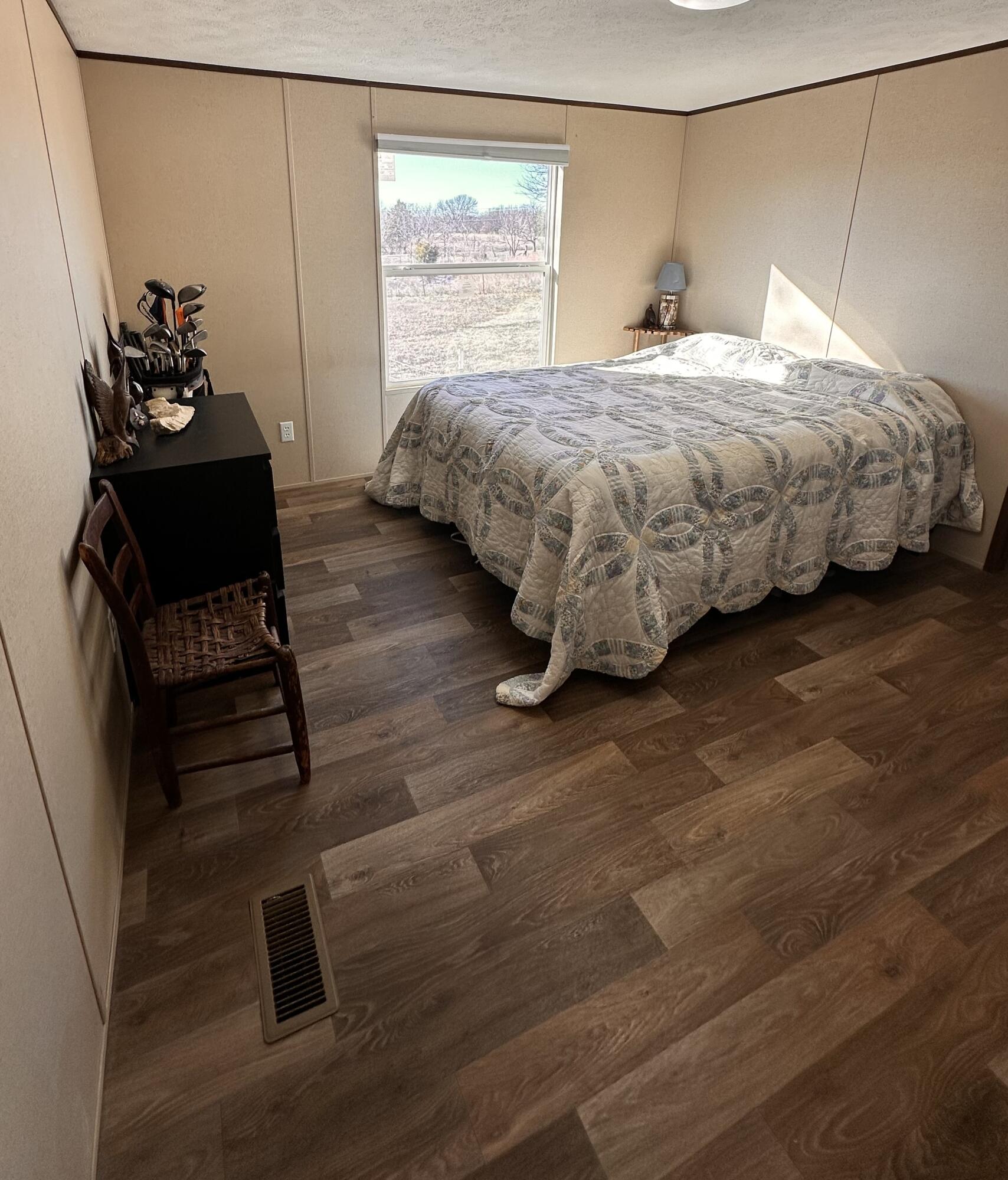 4220 Southeast 700 Road Property Photo 15