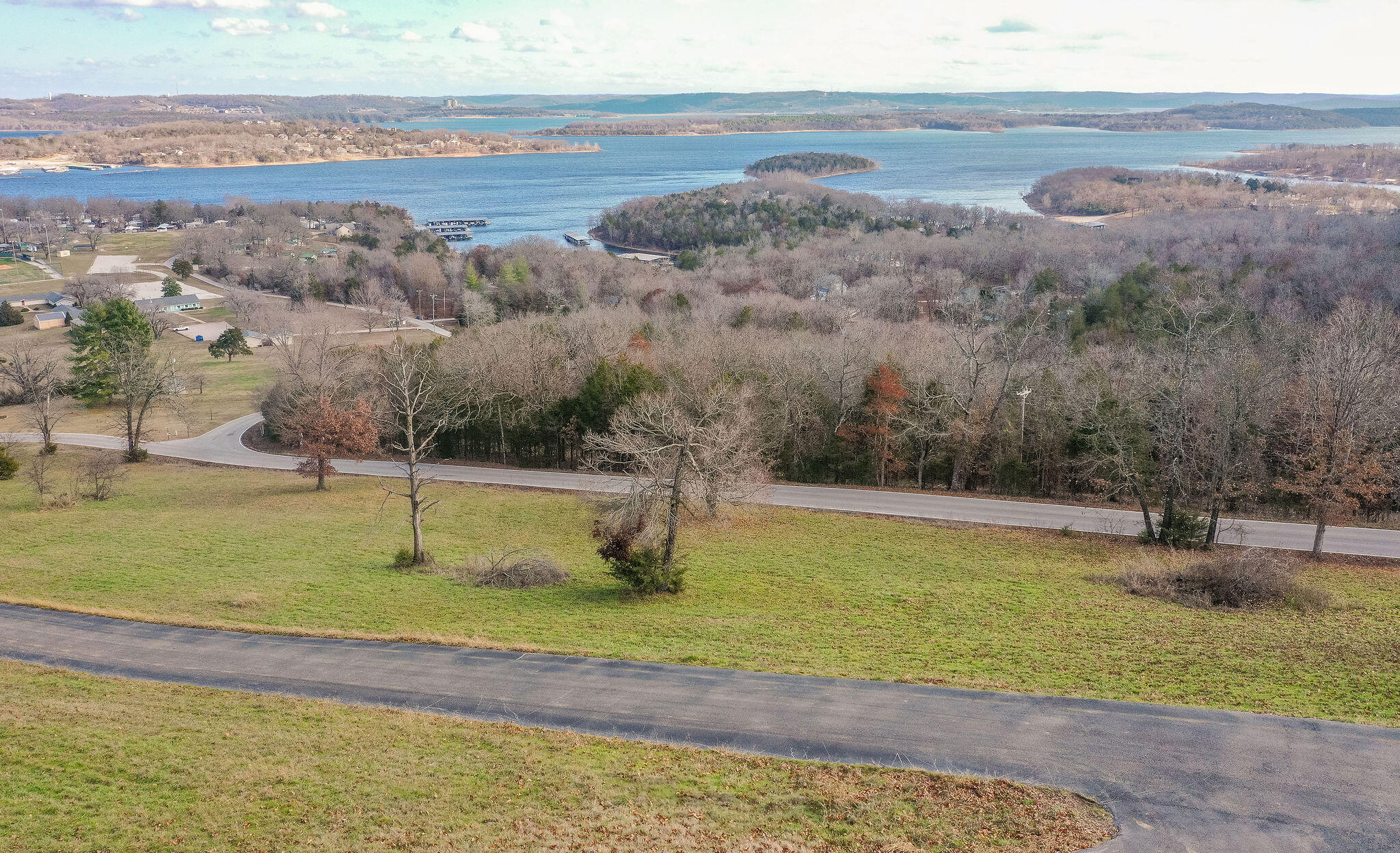 7a Carriage Oaks Drive Property Photo 2