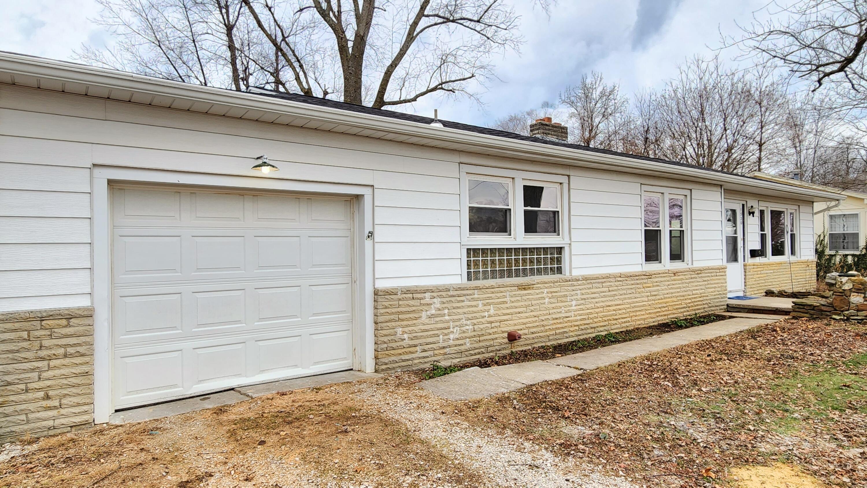 1520 South Wildan Avenue Property Photo 1