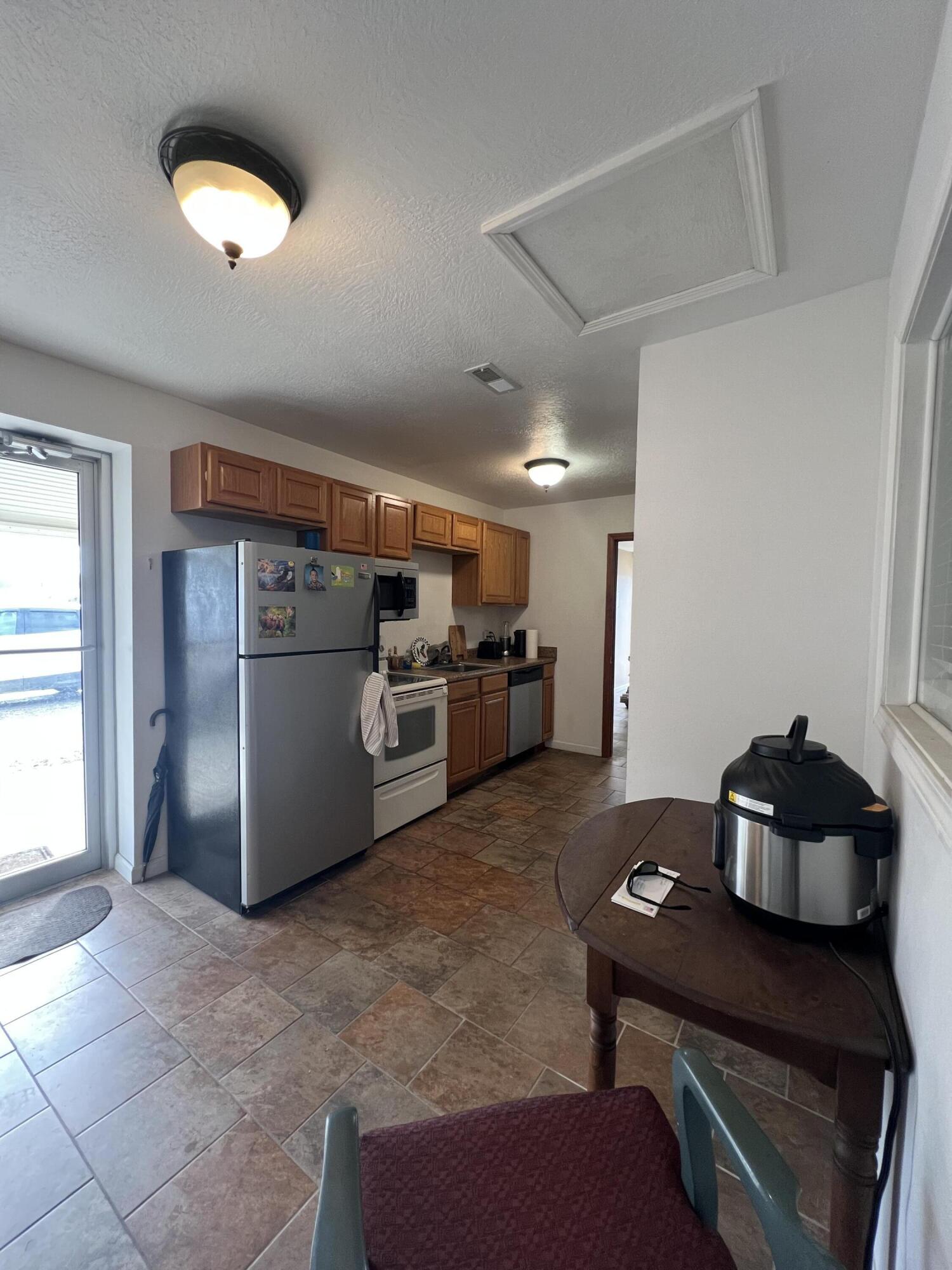1306 Shull Street Property Photo 8