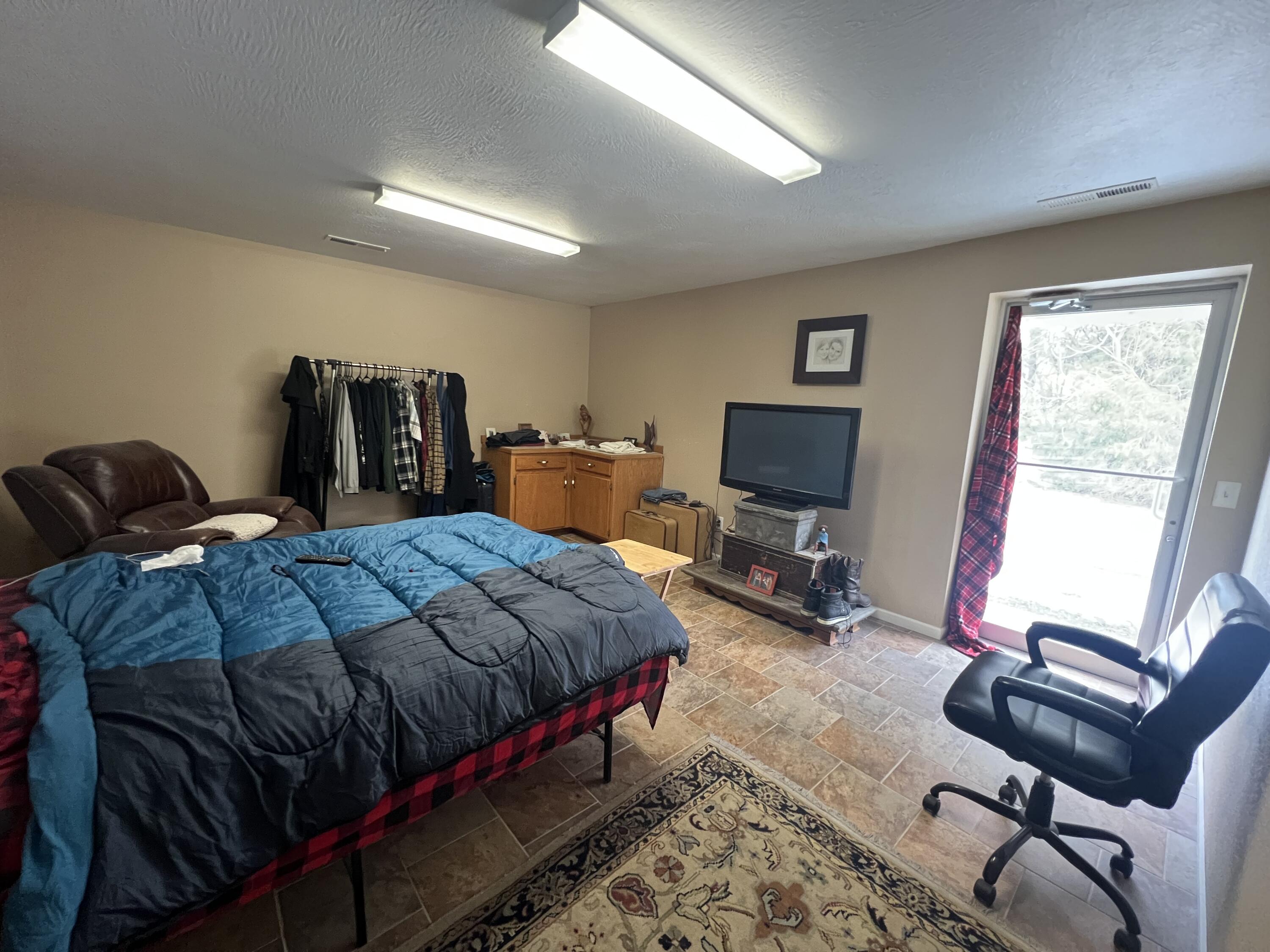 1306 Shull Street Property Photo 13