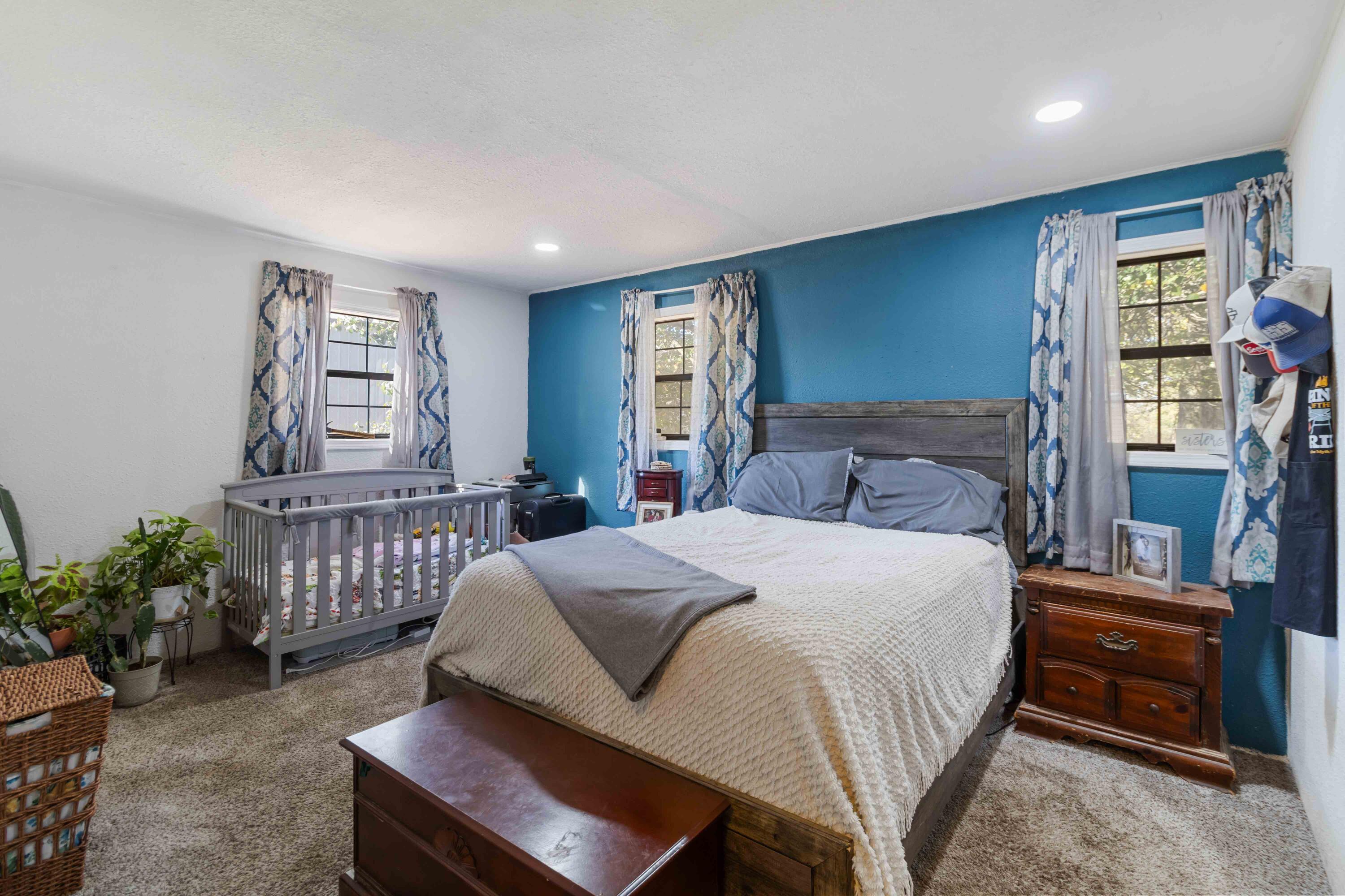 7893 Farm Road 2240 Property Photo 11