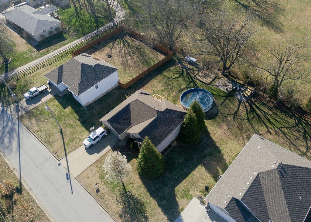 184 Crestwood Drive Property Photo 30