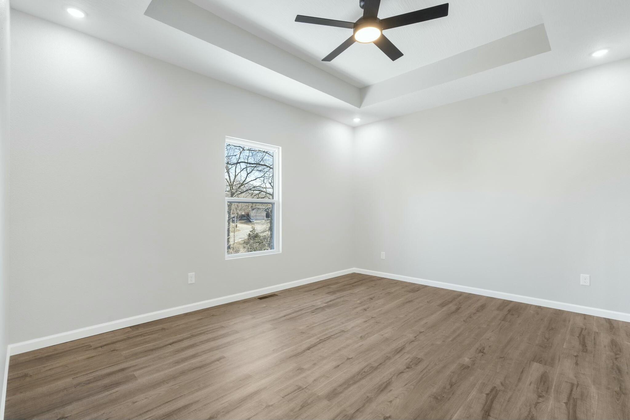 1600 West Brook Street Property Photo 16