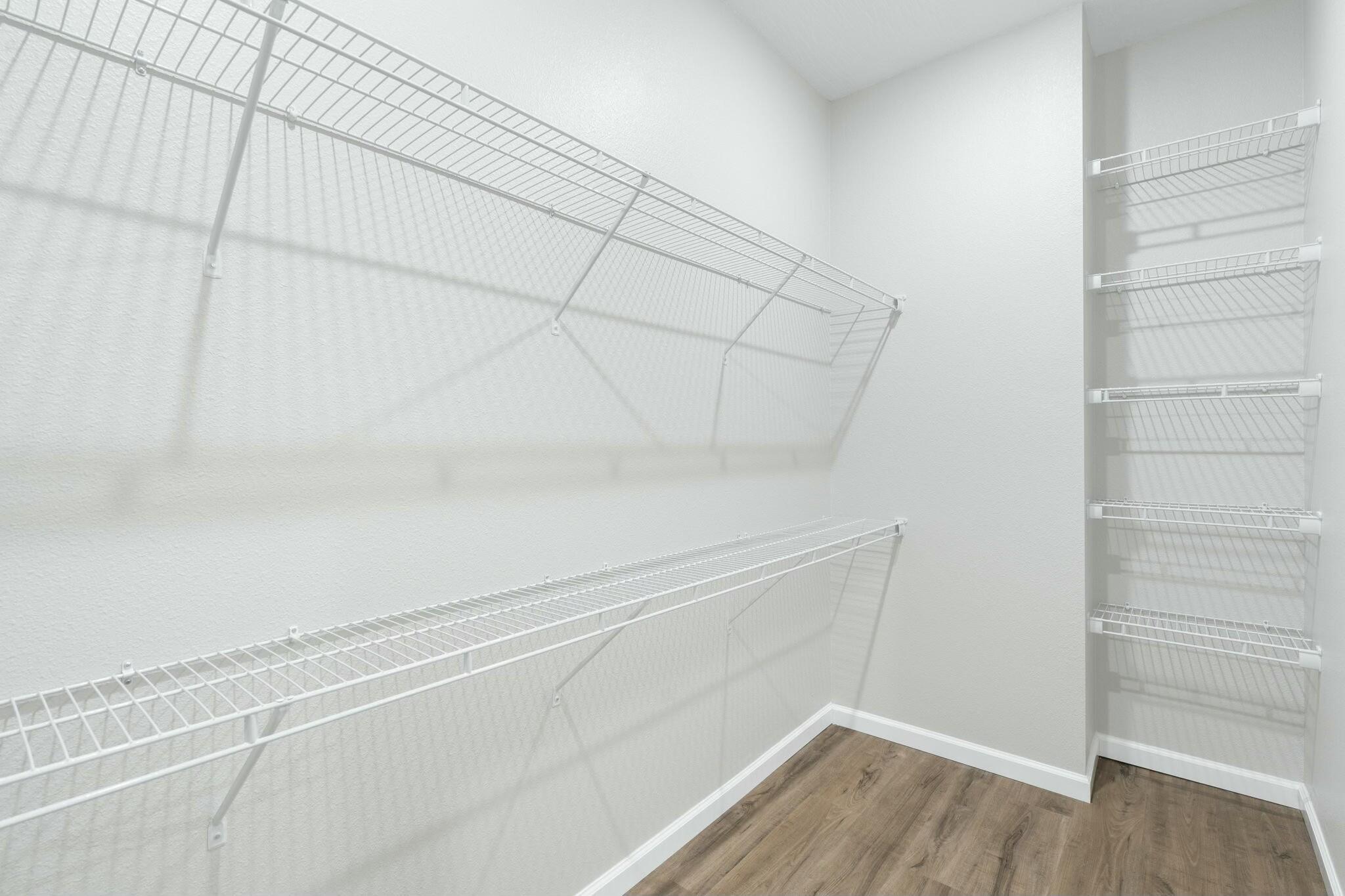 1600 West Brook Street Property Photo 20