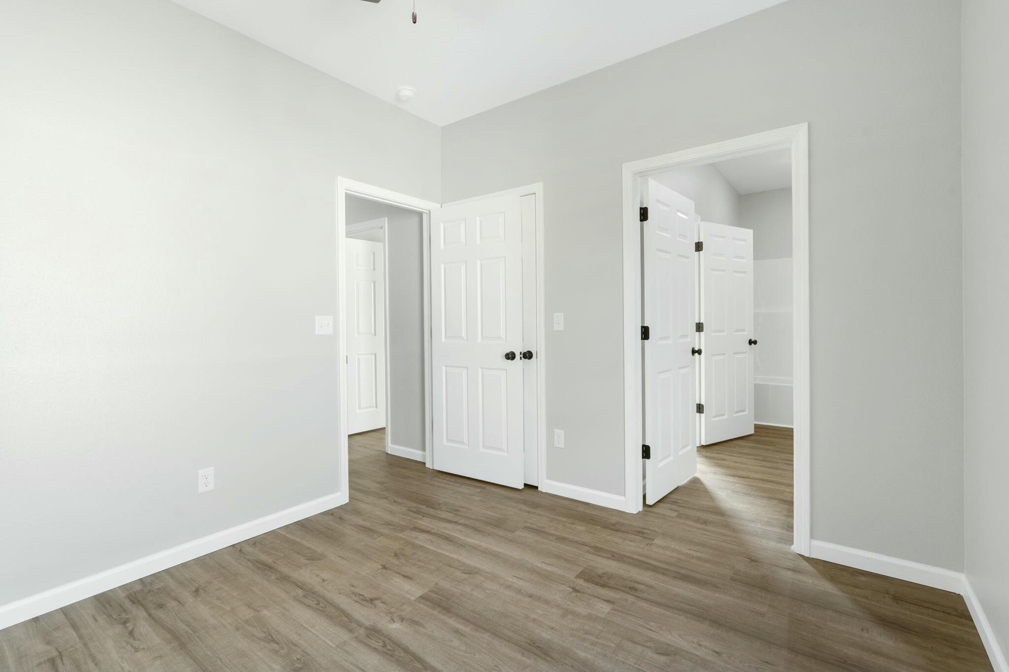 1600 West Brook Street Property Photo 22