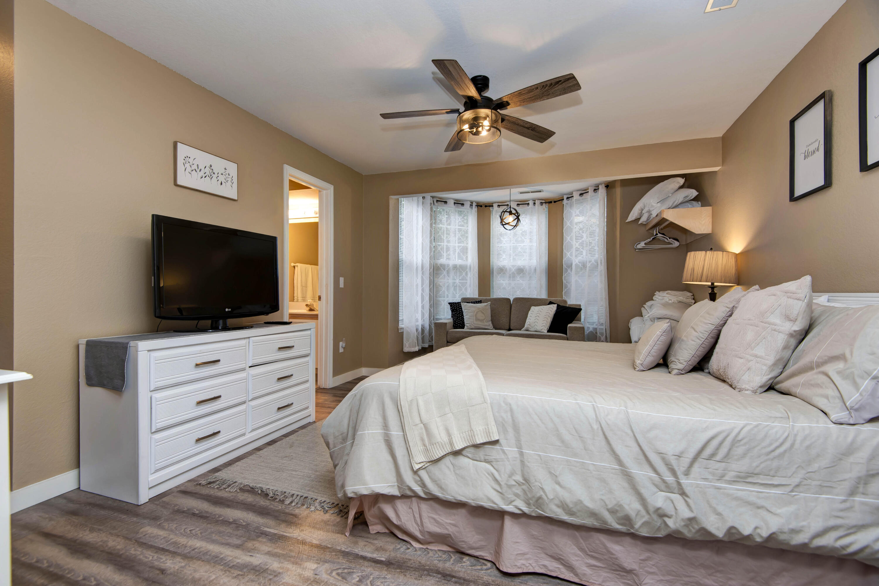 1302 Rocky Shore Terrace Property Photo 20