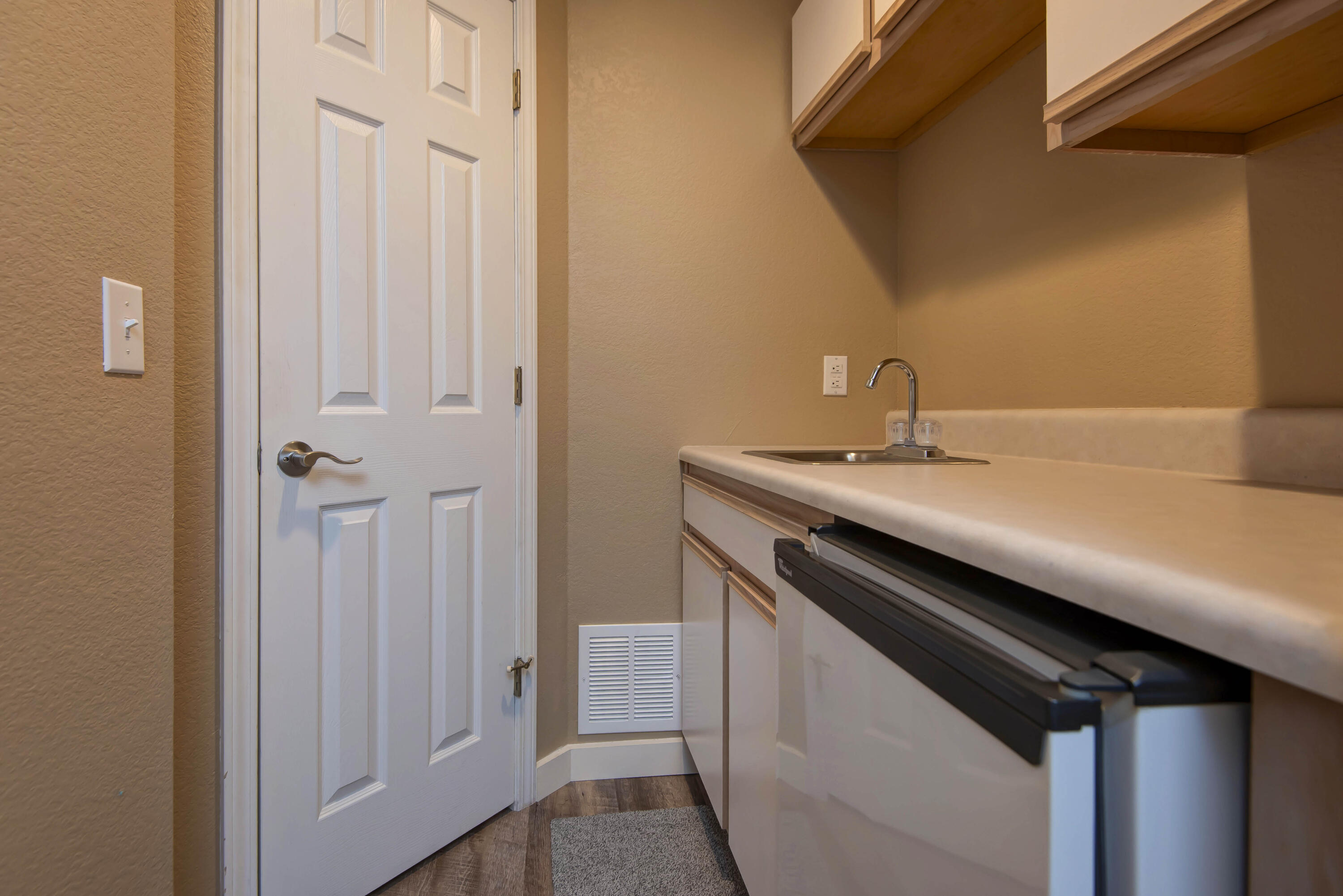 1302 Rocky Shore Terrace Property Photo 23