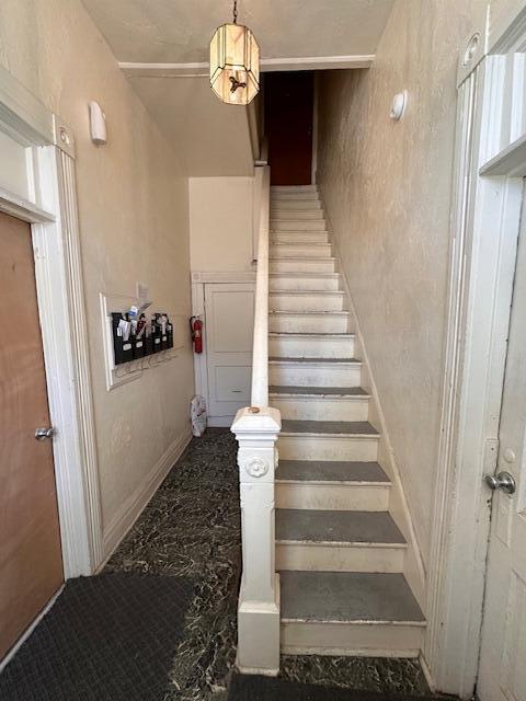 305 East Main Street Property Photo 20