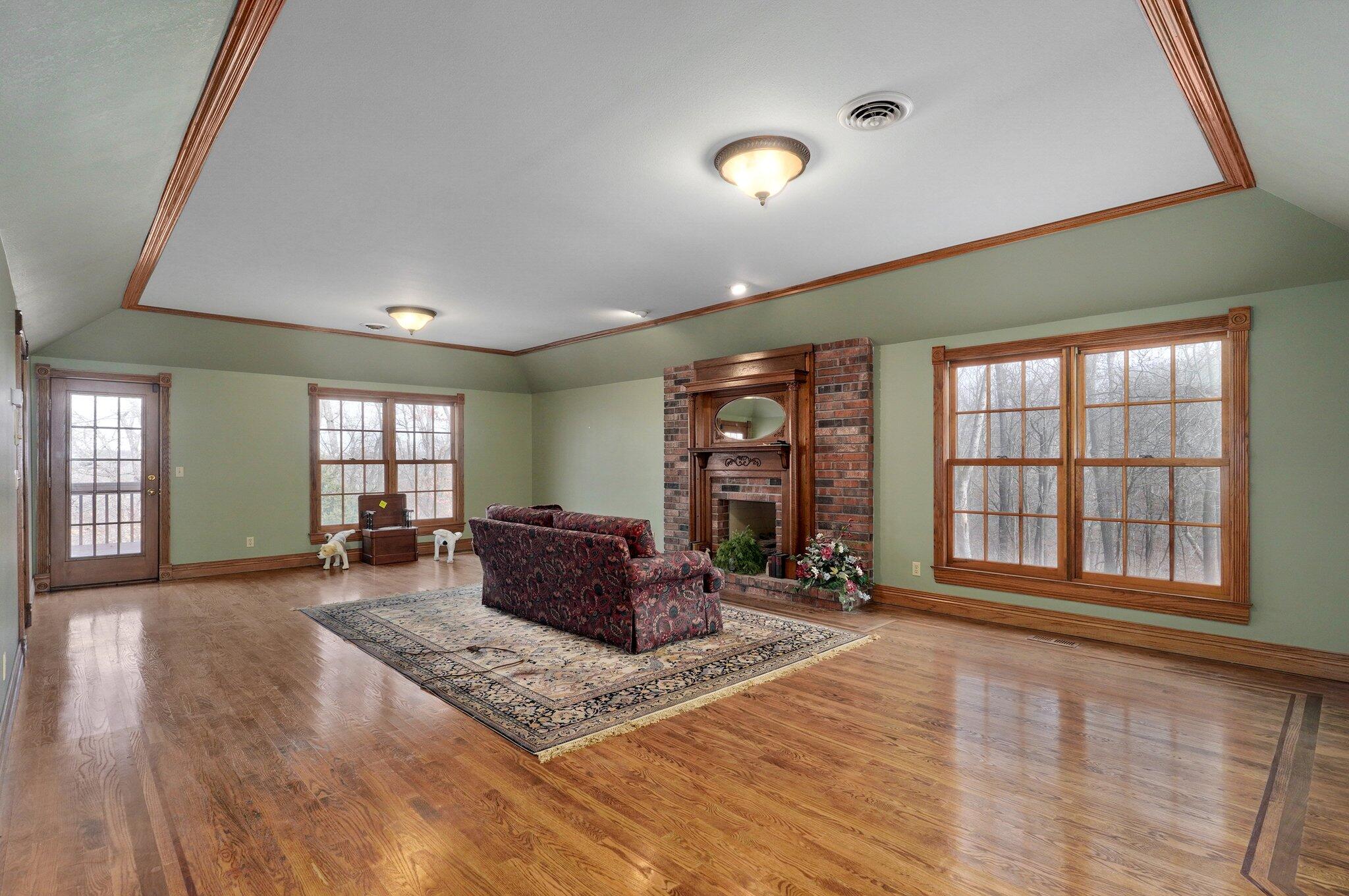 4621 East Starview Drive Property Photo 4