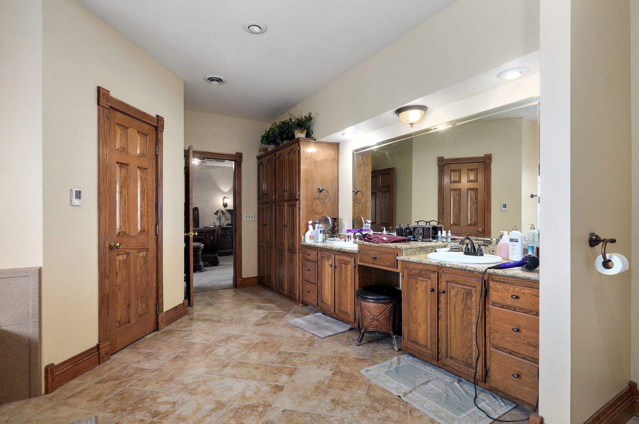 4621 East Starview Drive Property Photo 18