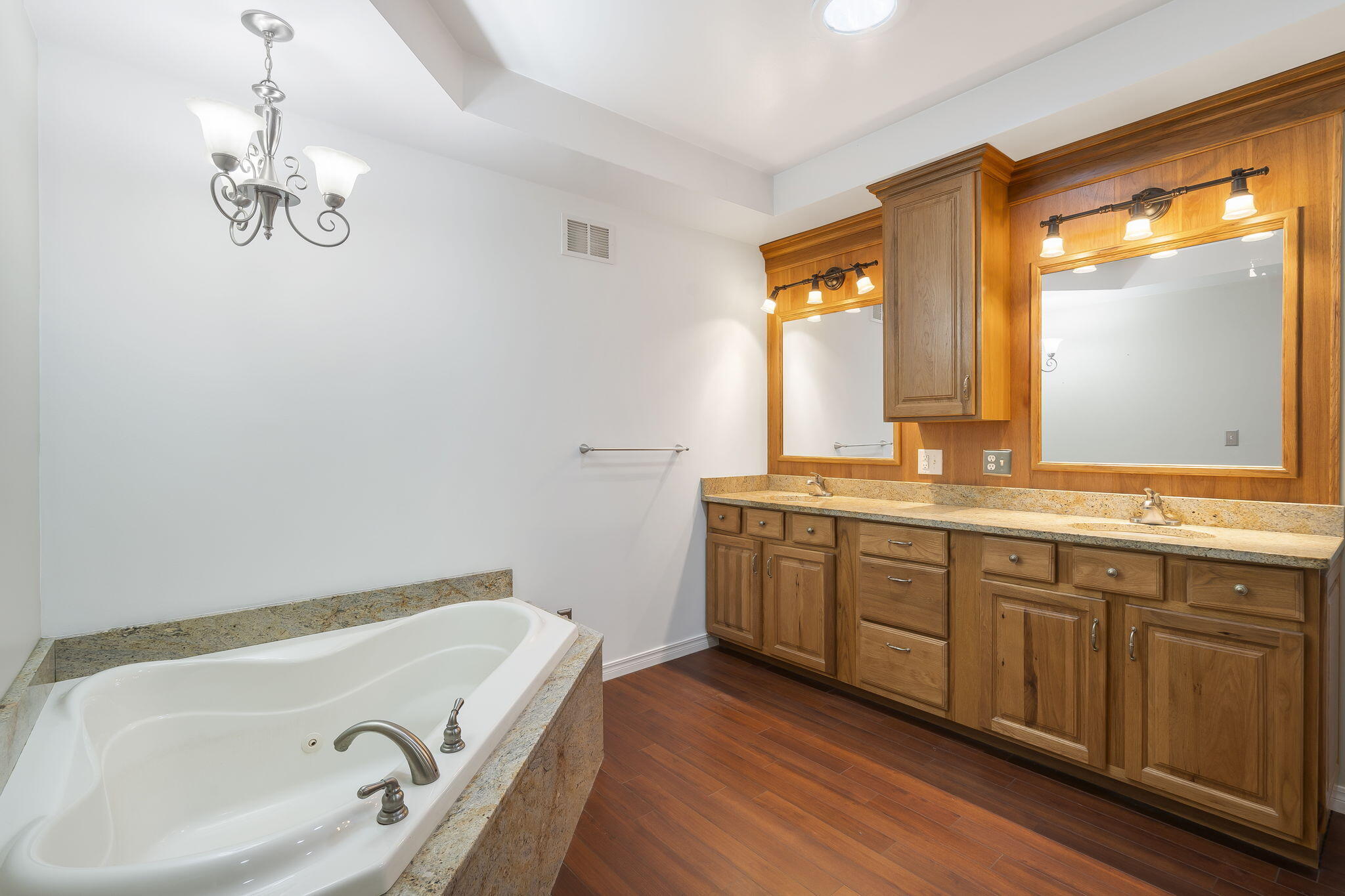 6 Bridgeview Drive Property Photo 27