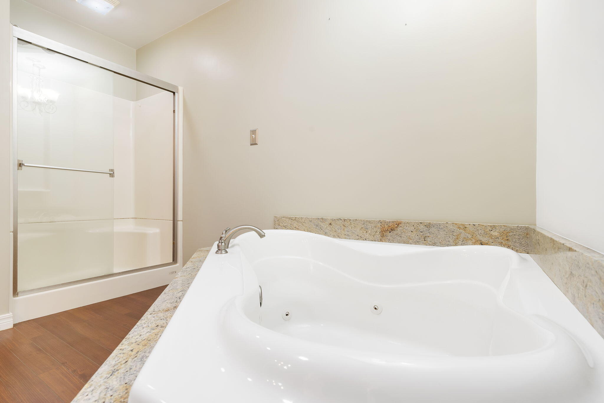 6 Bridgeview Drive Property Photo 28