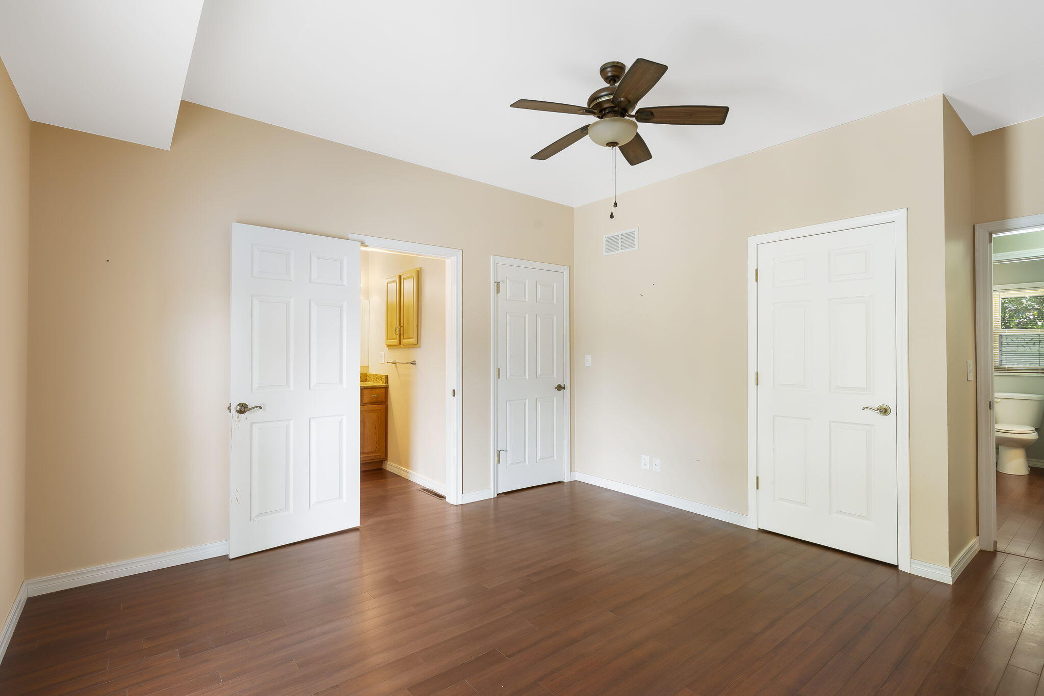 6 Bridgeview Drive Property Photo 39