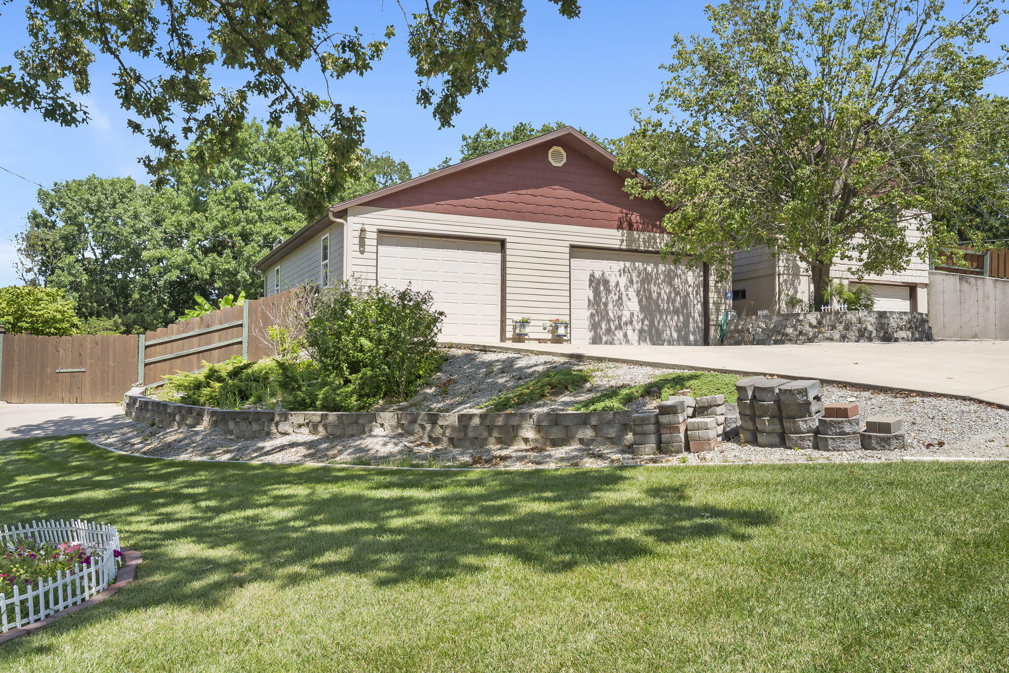 6 Bridgeview Drive Property Photo 60