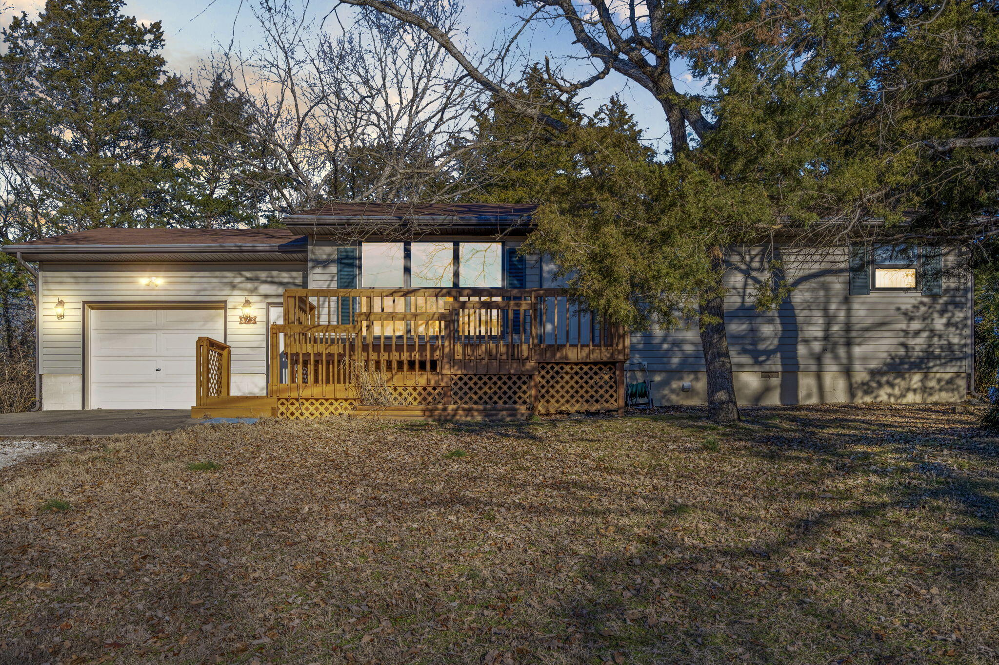 673 Double O Nine Road Property Photo 3