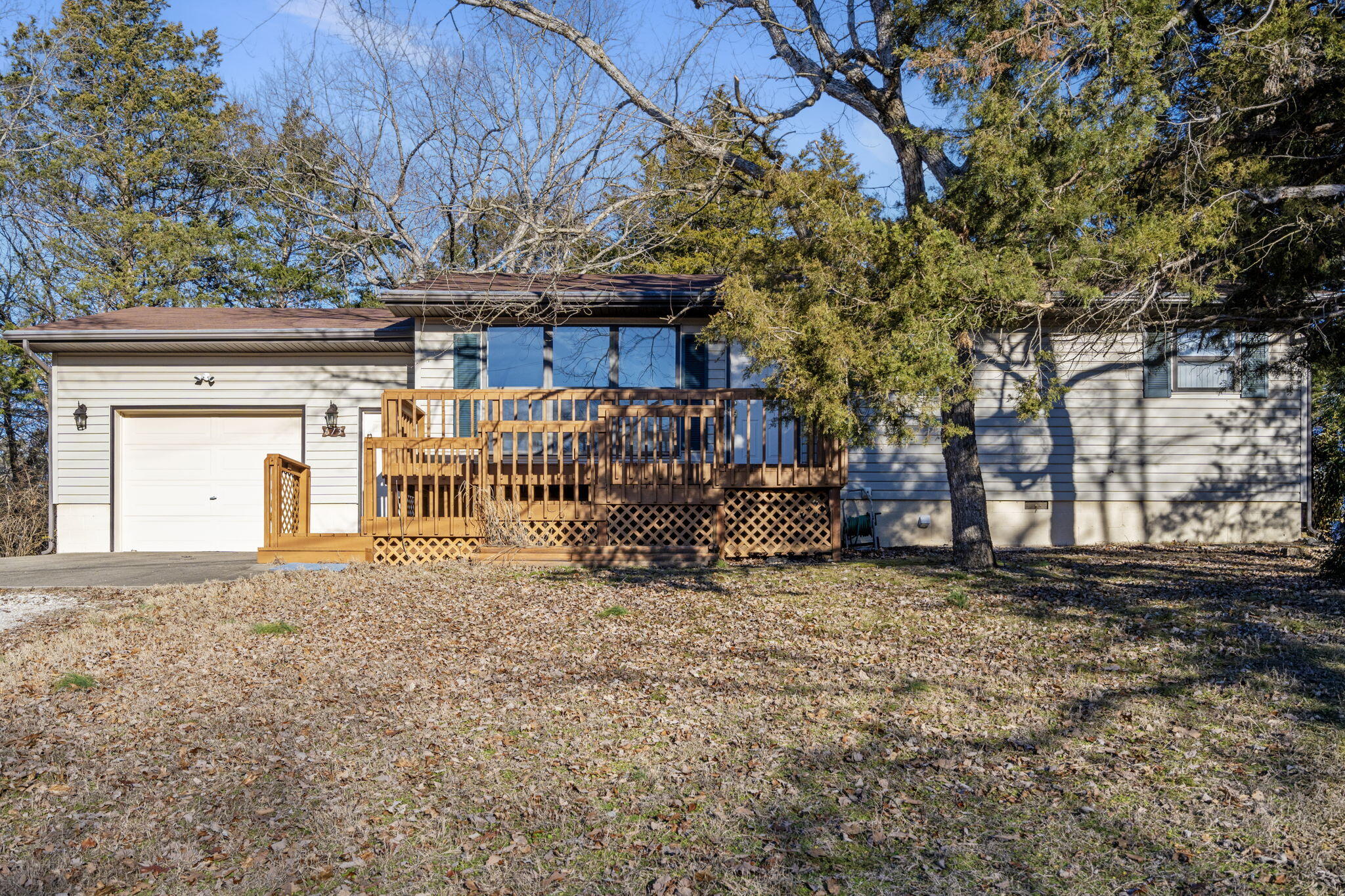 673 Double O Nine Road Property Photo 4