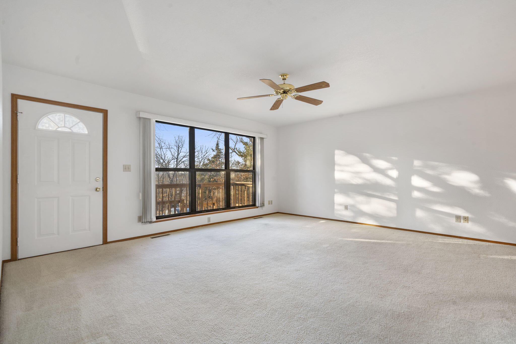 673 Double O Nine Road Property Photo 9
