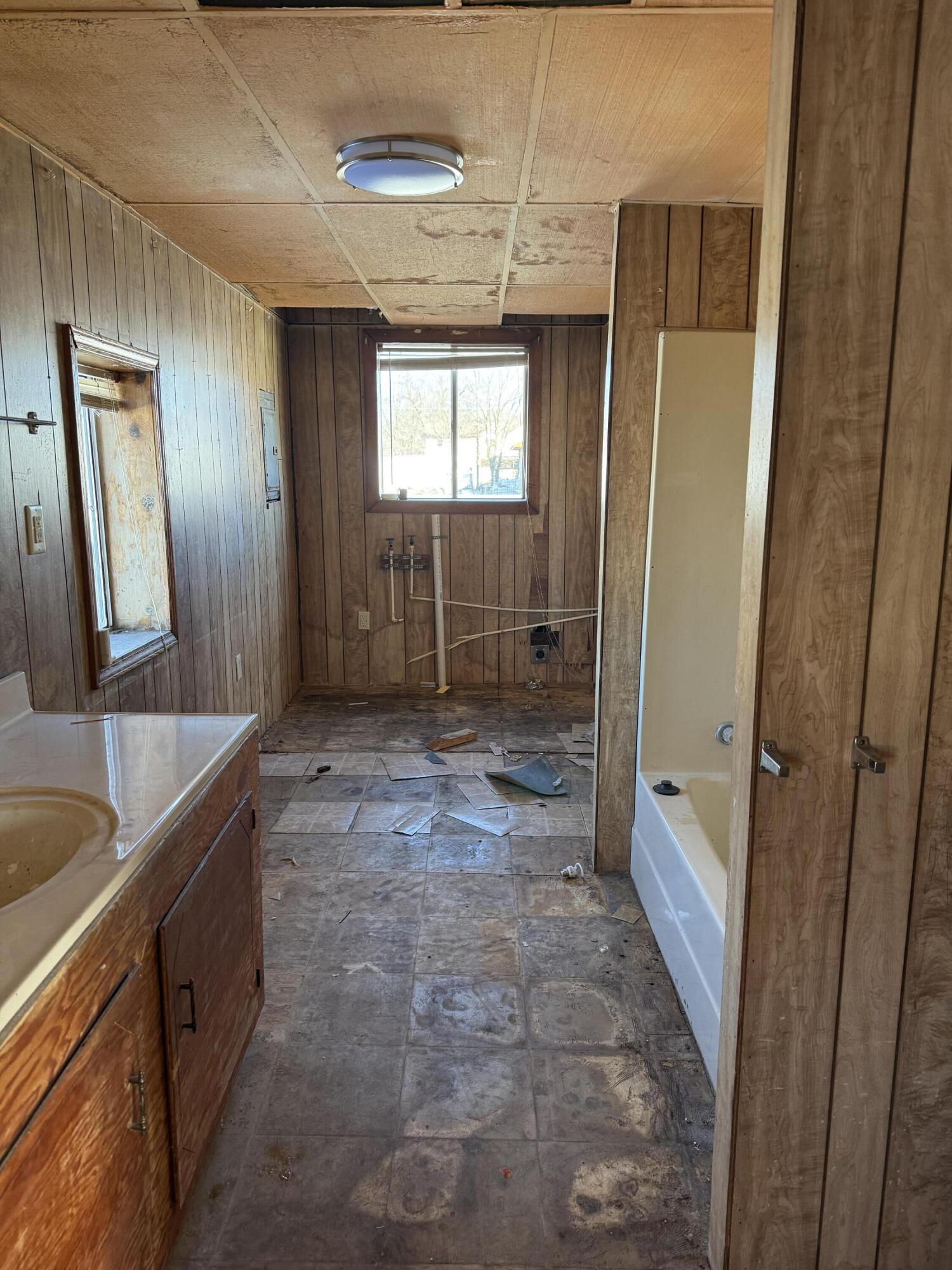 203 North Jefferson Street Property Photo 4