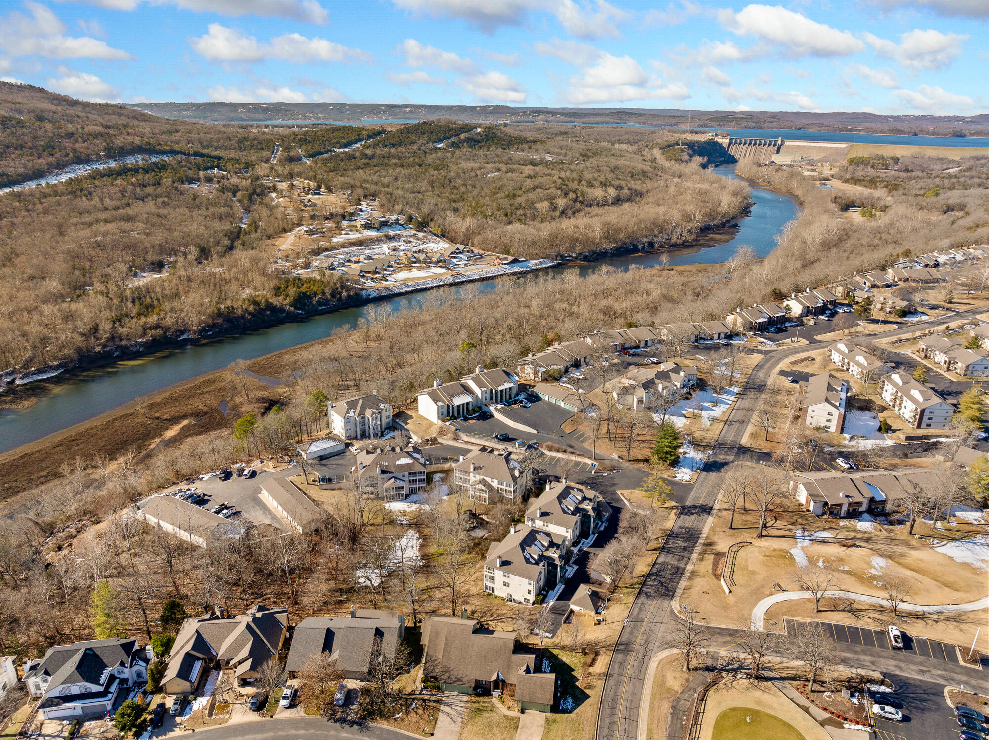 150 The Bluffs Property Photo 39