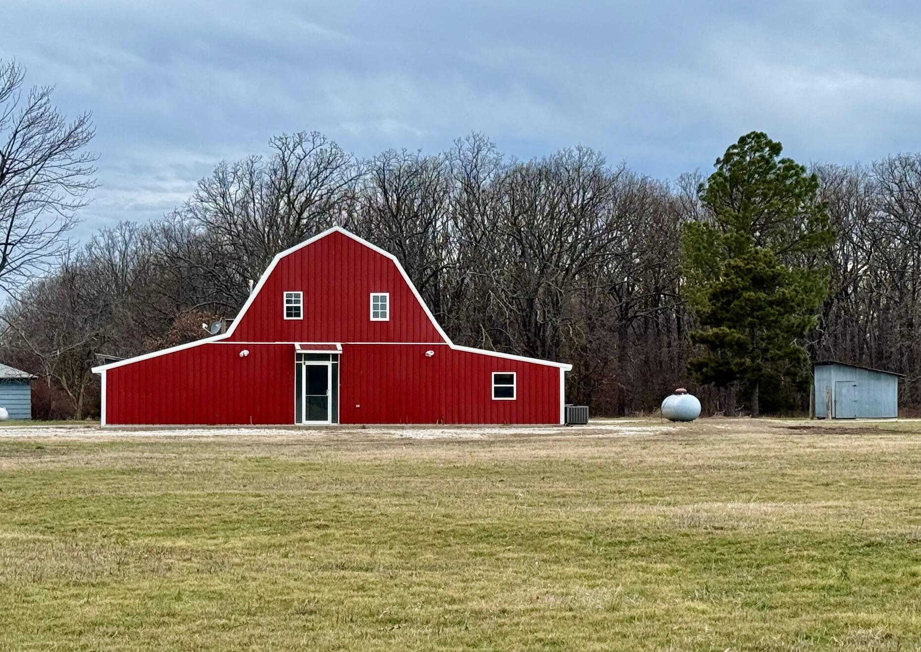 2288 Us-60 Property Photo
