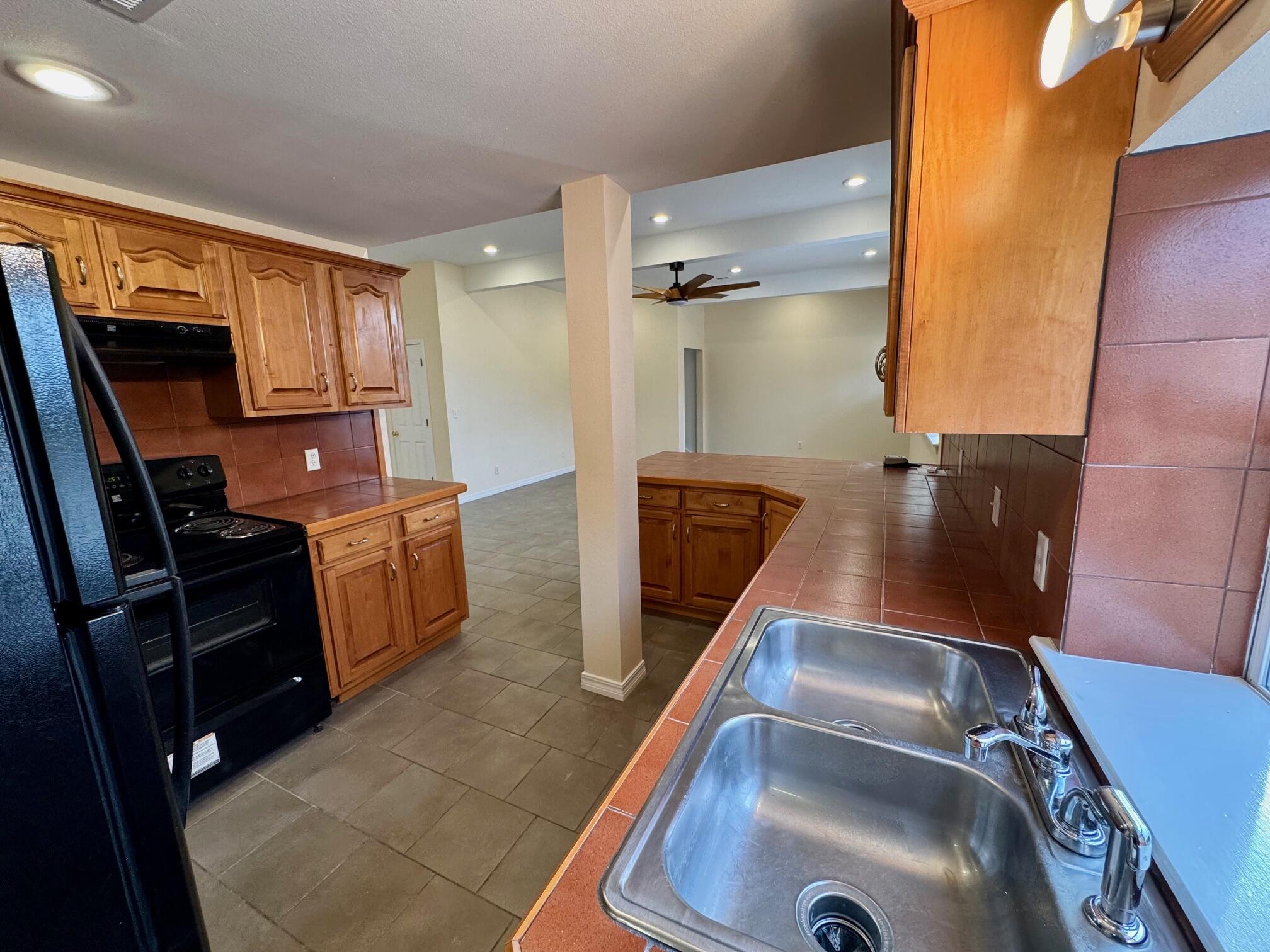 2288 Us-60 Property Photo 3