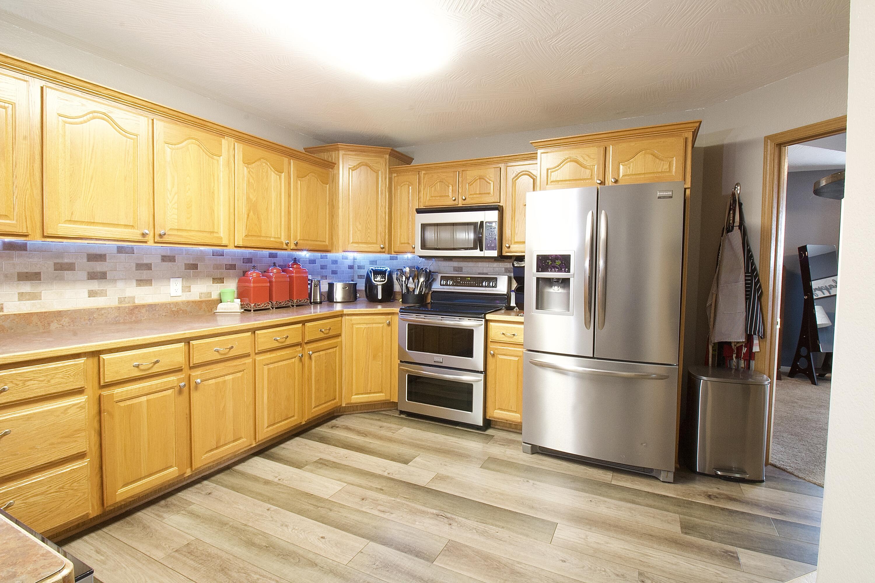 1633 East 512th Road Property Photo 20