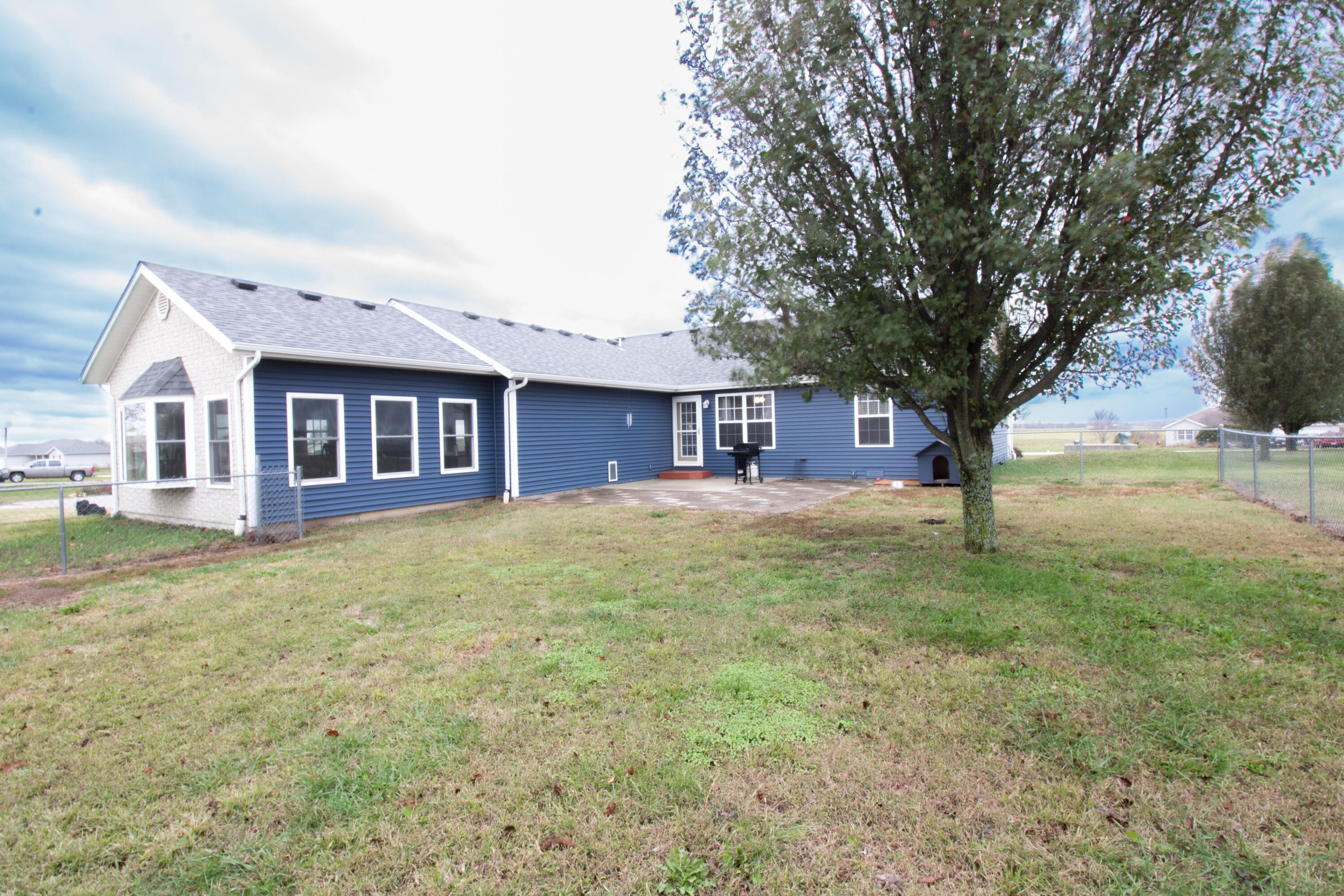 1633 East 512th Road Property Photo 43