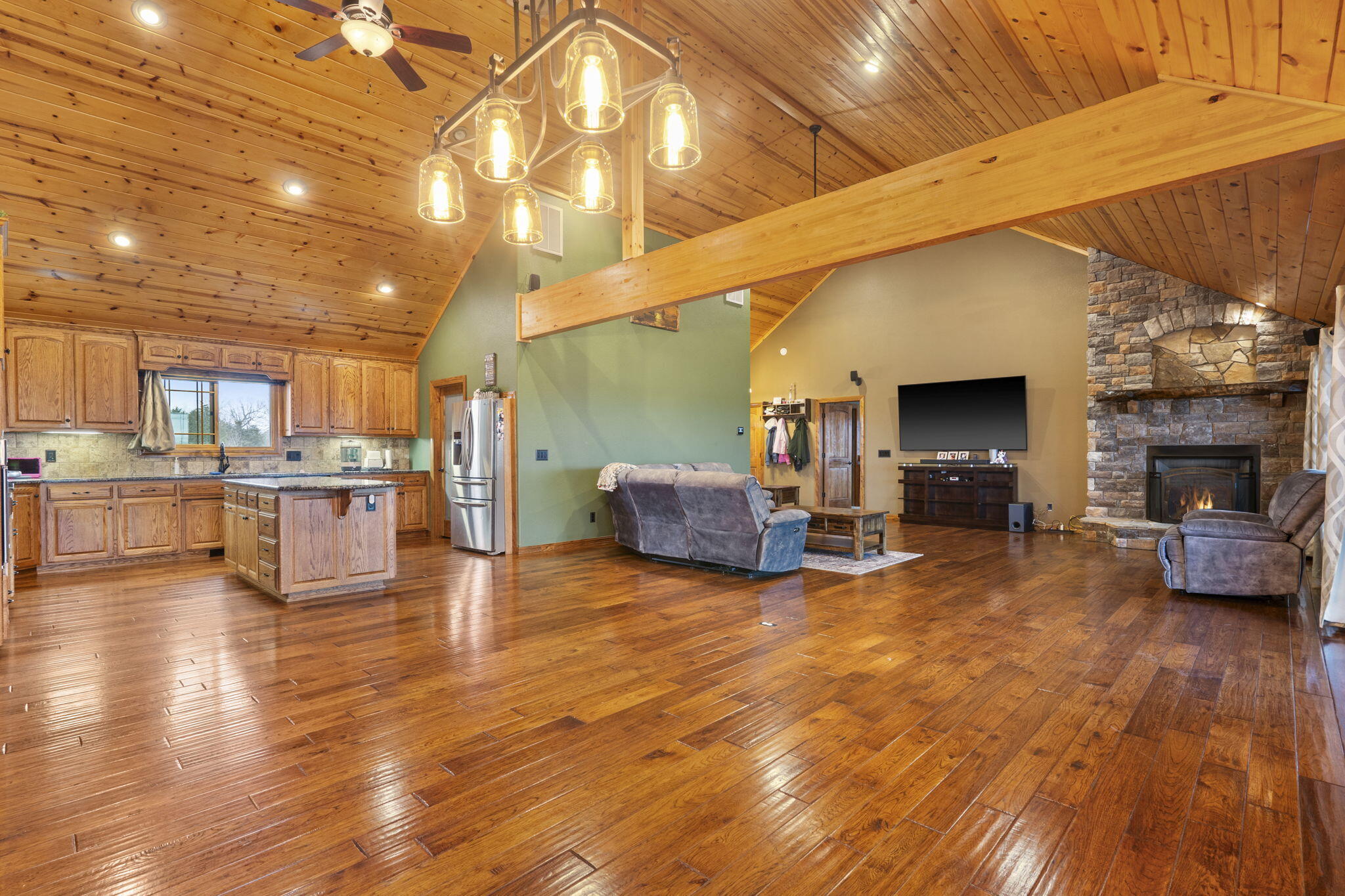 132 County Road 900 Property Photo 10