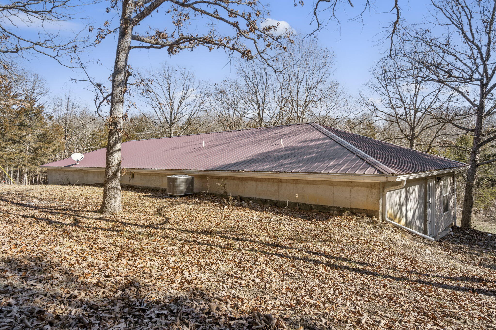26396 Oak Street Property Photo 6