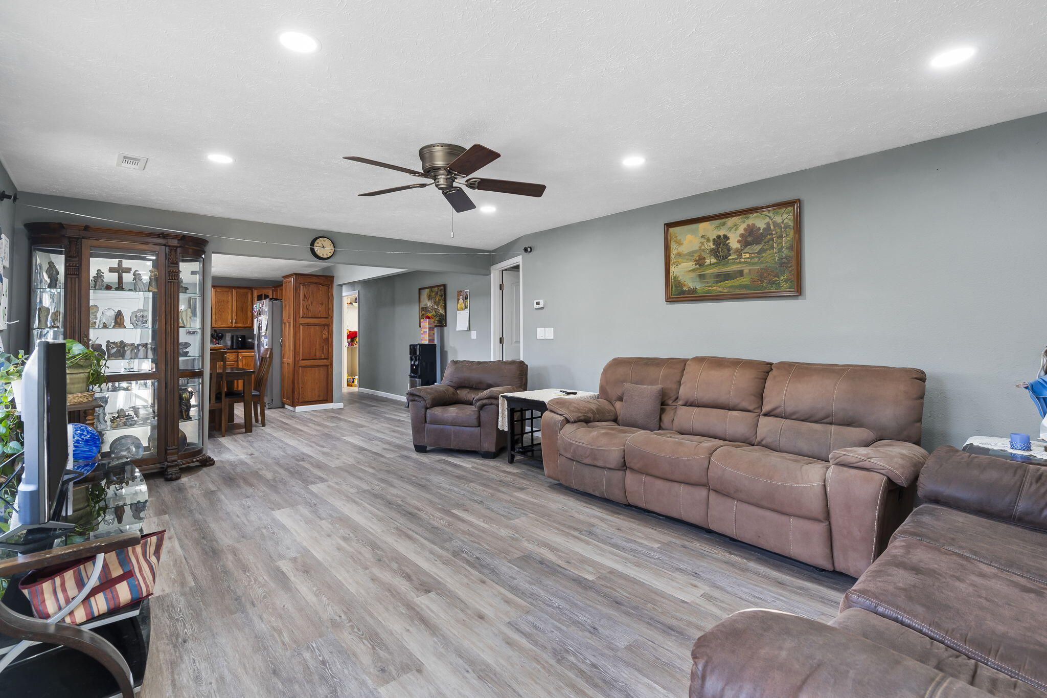 26396 Oak Street Property Photo 16