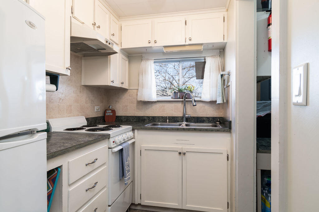 1344 Hideaway Road Property Photo 11