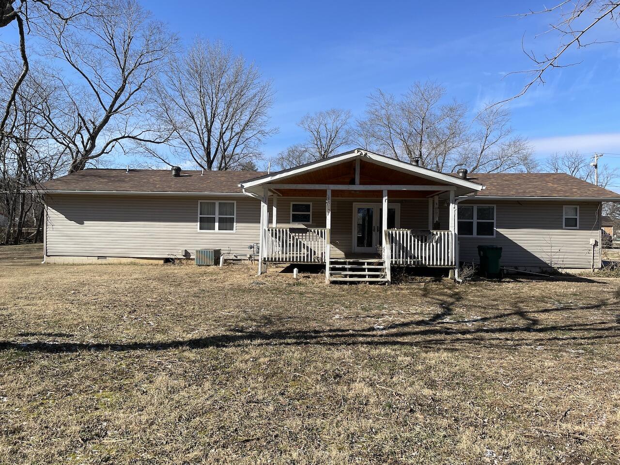 315 South Harris Street Property Photo 4