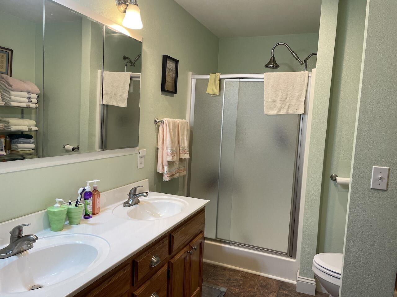 315 South Harris Street Property Photo 54
