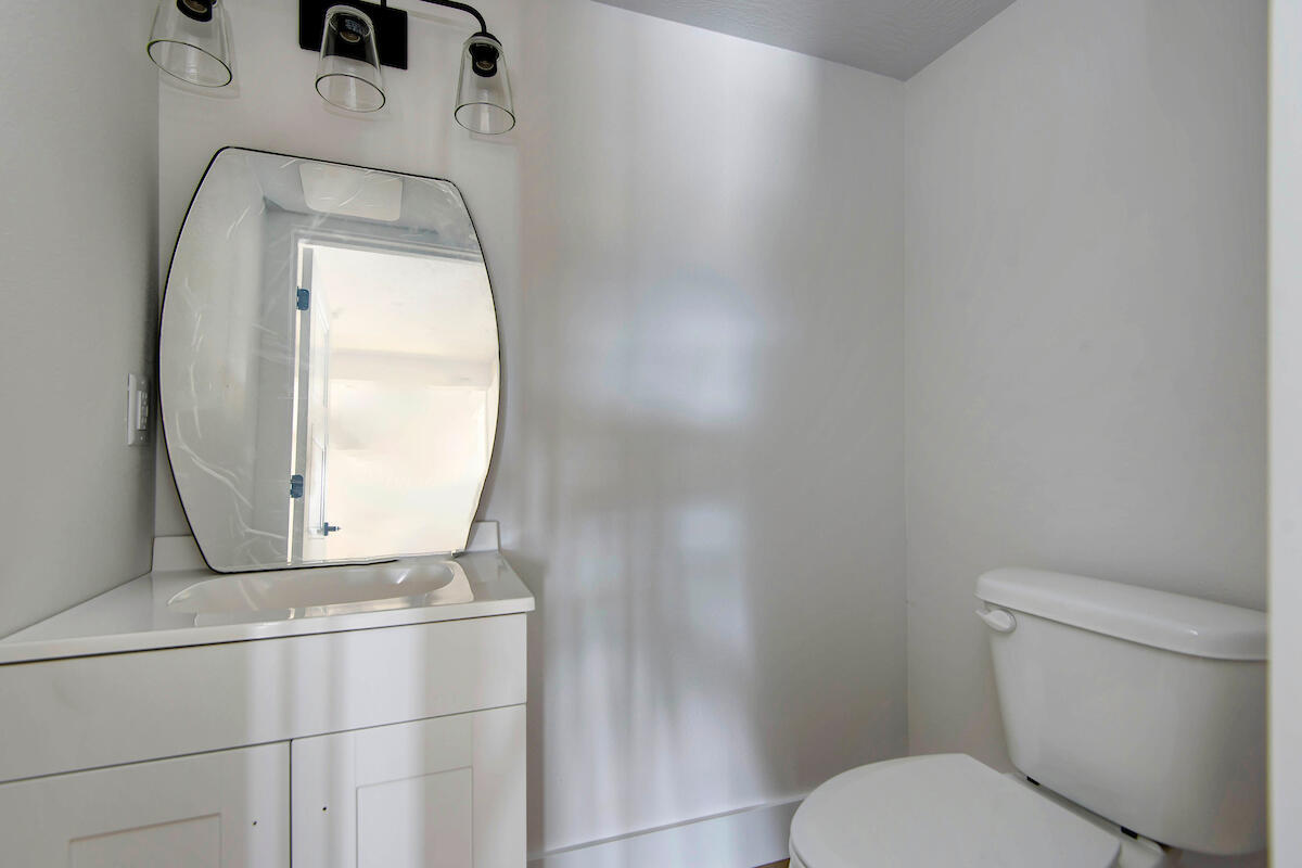 202 Vacation Lane Property Photo 30