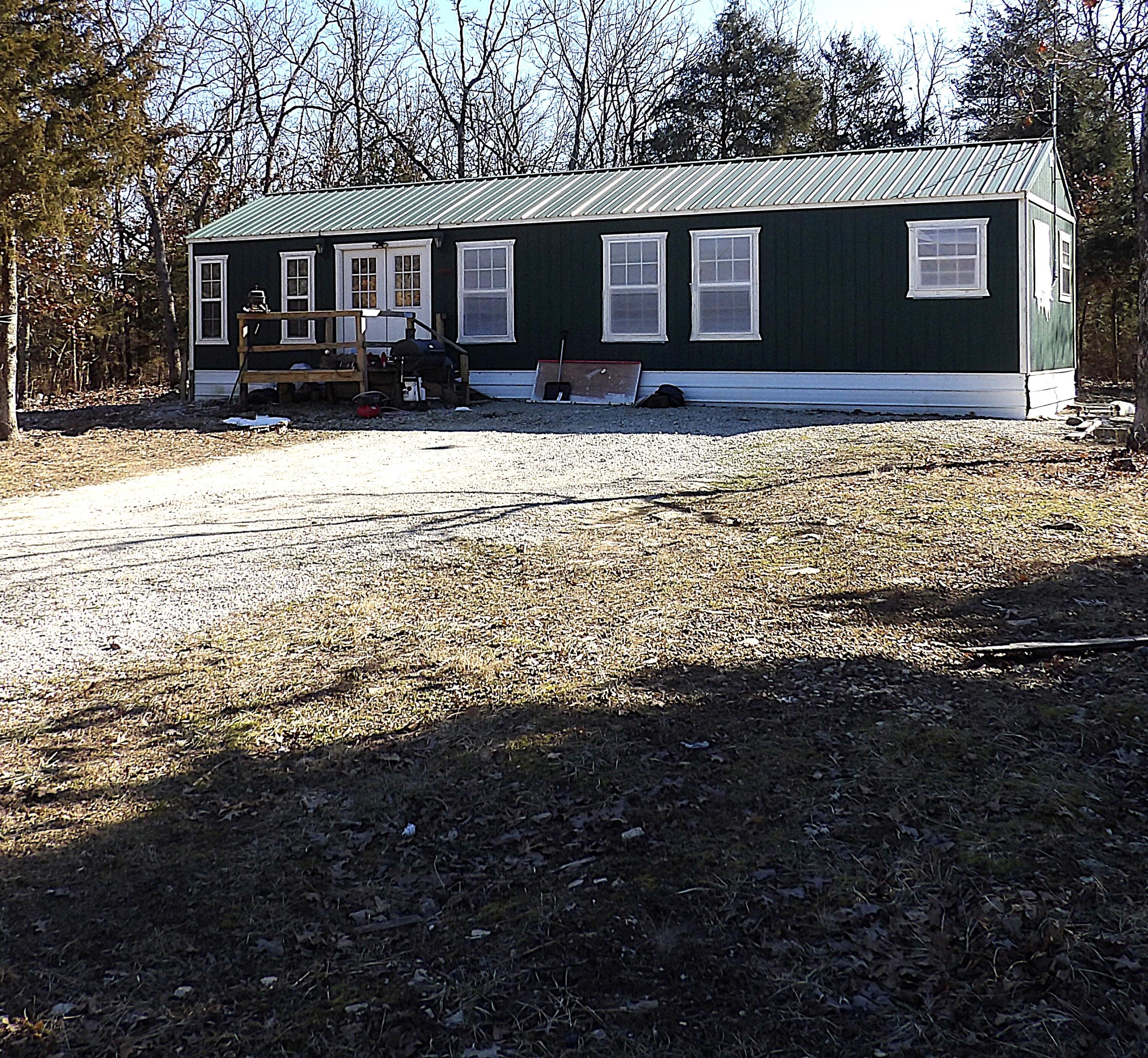 2561 Oak Ridge Drive Property Photo 1