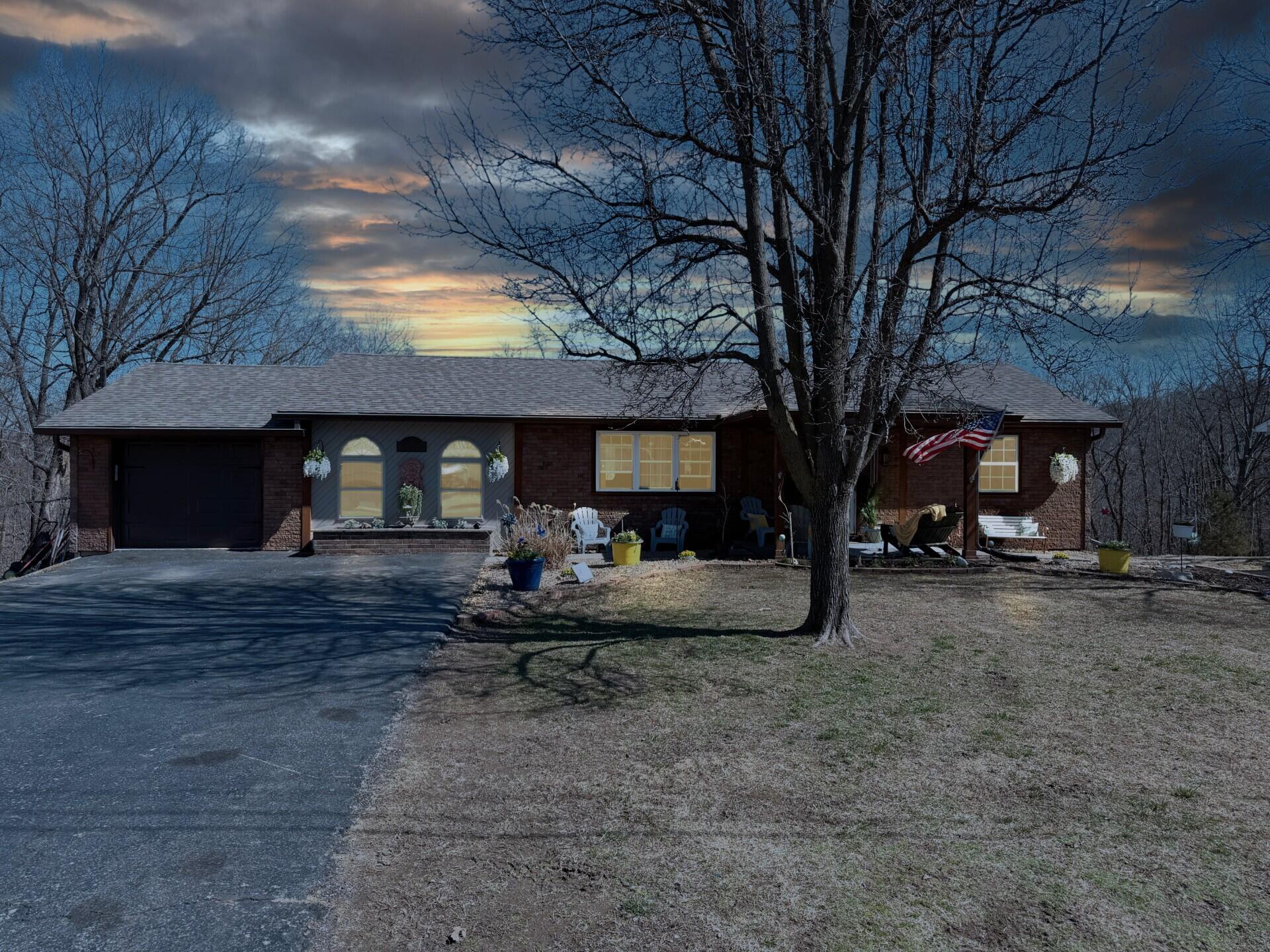 186 North High Property Photo 2