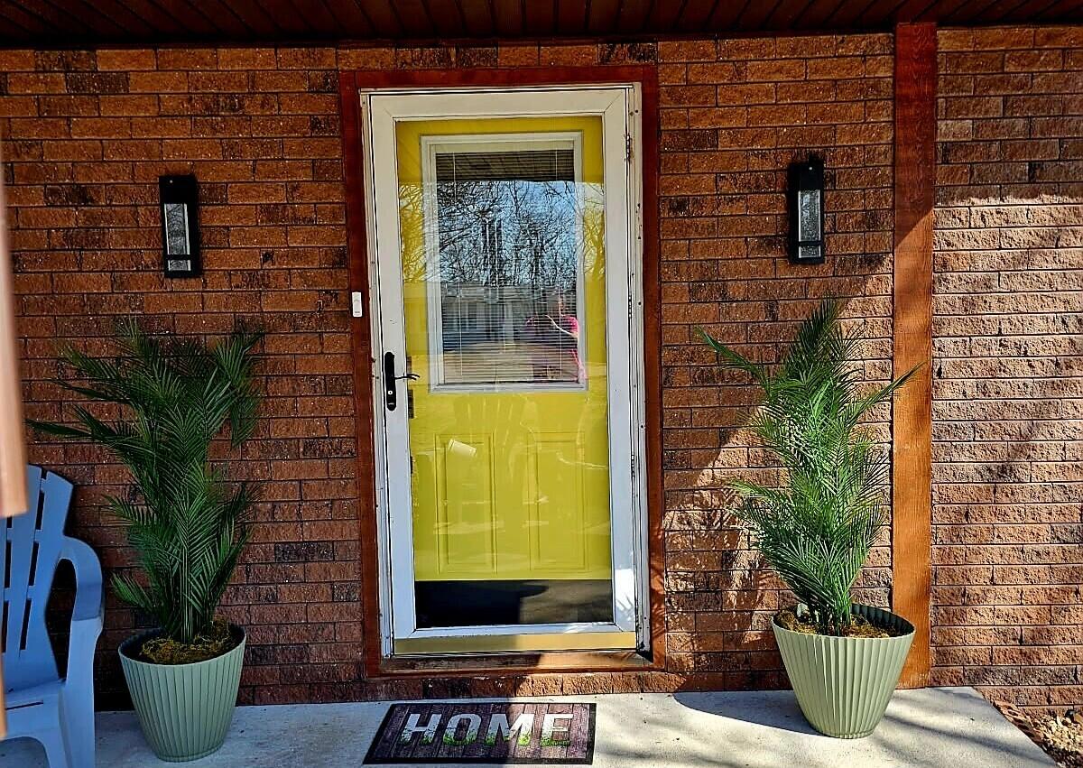 186 North High Property Photo 3