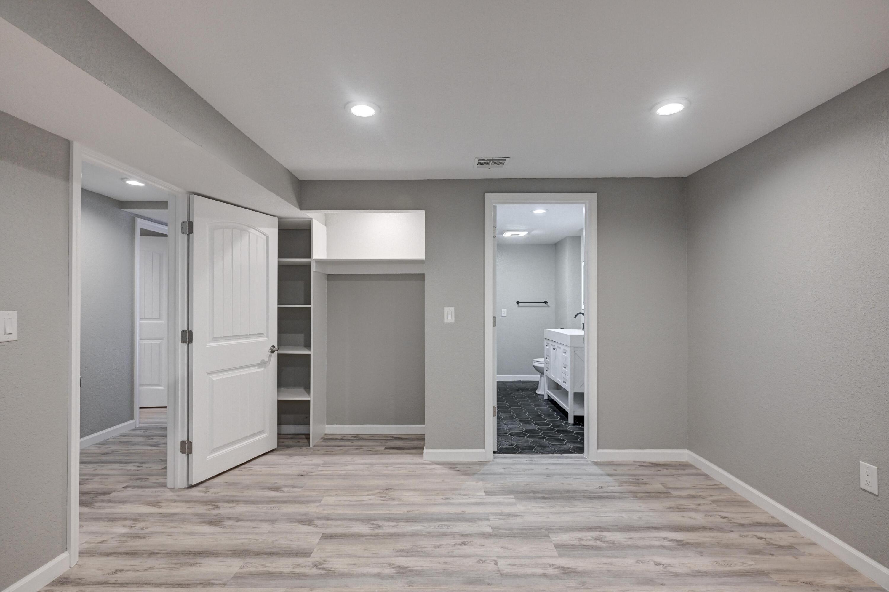 1411 Knapp Court Property Photo 26