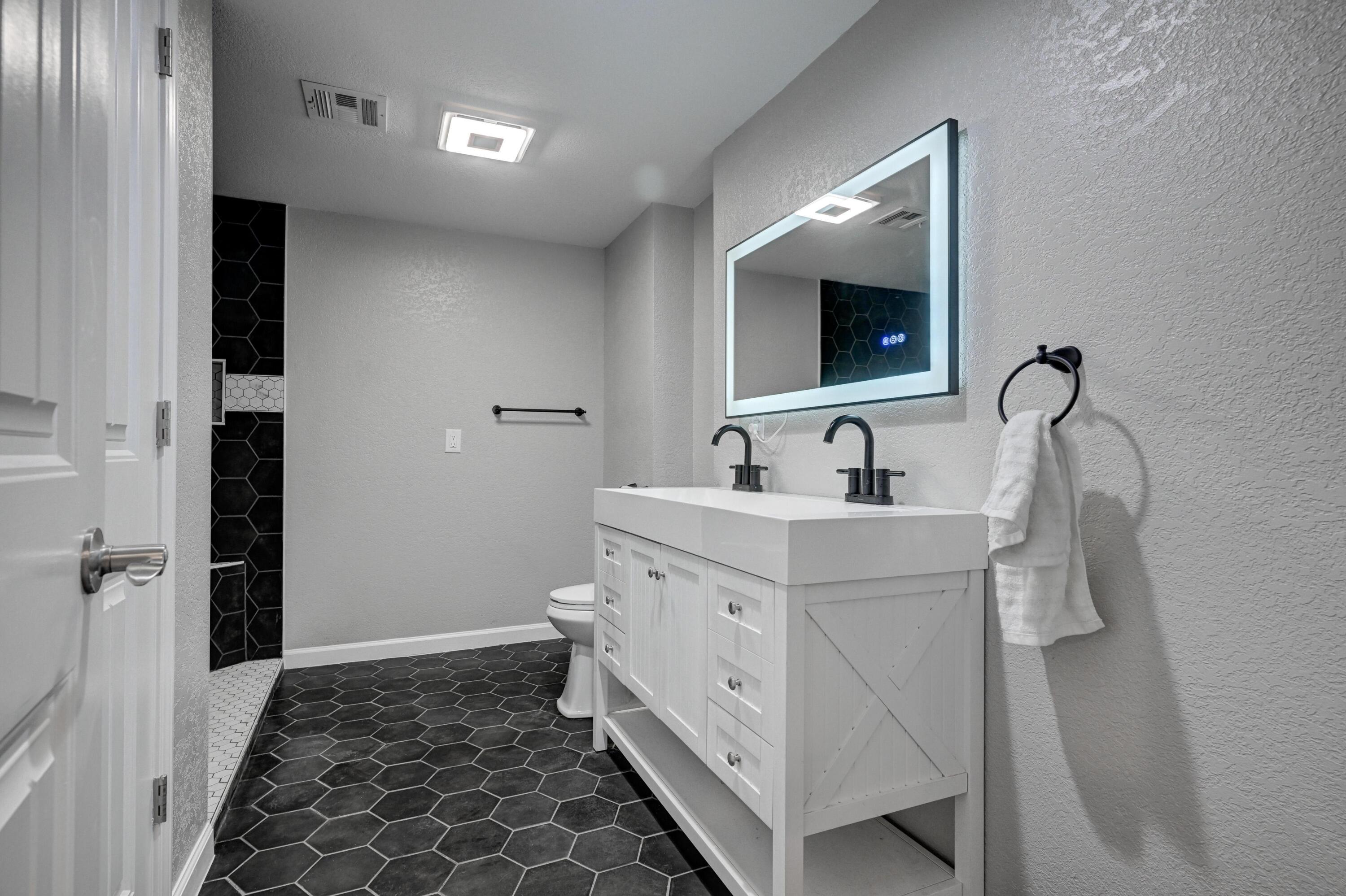 1411 Knapp Court Property Photo 27
