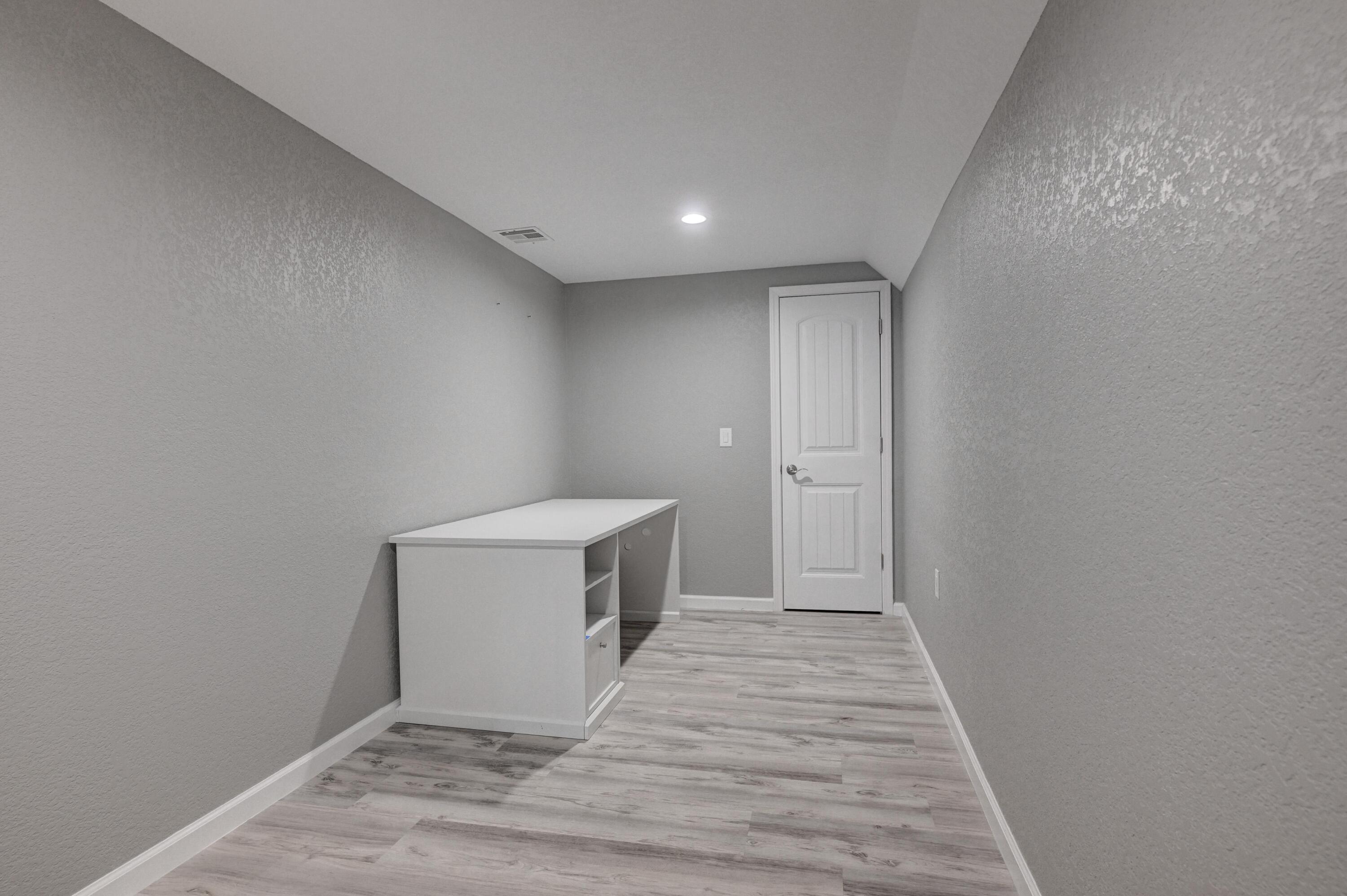 1411 Knapp Court Property Photo 30